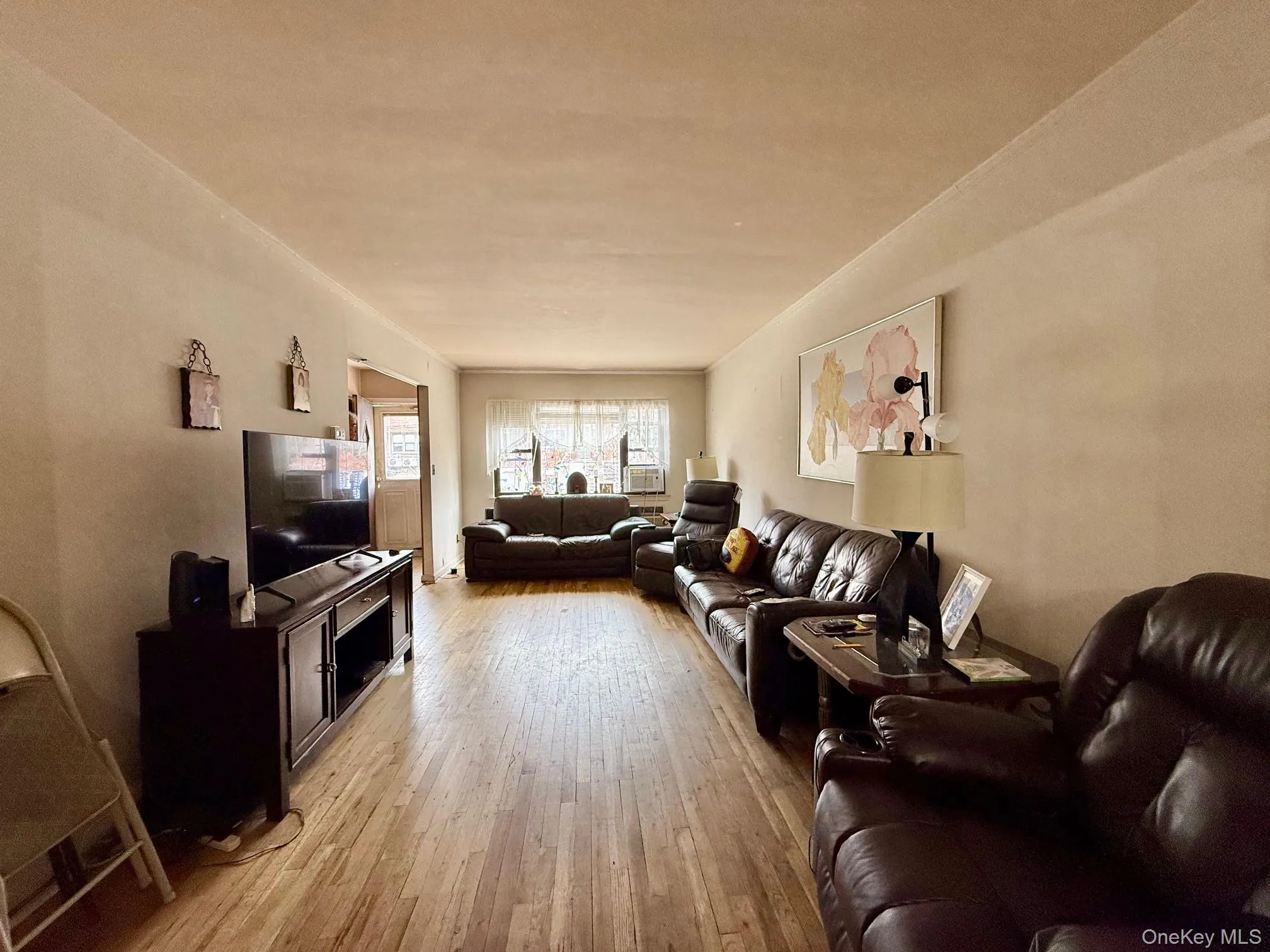 52-50 71st Street, New York, NY, 3 Bedrooms Bedrooms, 5 Rooms Rooms,1 BathroomBathrooms,Residential,For Rent,71st,0,989535 52-50 71st Street, New York, NY, 3 Bedrooms Bedrooms, 5 Rooms Rooms,1 BathroomBathrooms,Residential,For Rent,71st,0,989535