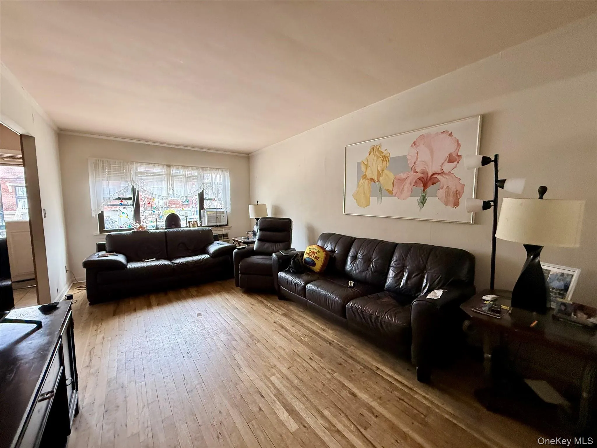 52-50 71st Street, New York, NY, 3 Bedrooms Bedrooms, 5 Rooms Rooms,1 BathroomBathrooms,Residential,For Rent,71st,0,989535 52-50 71st Street, New York, NY, 3 Bedrooms Bedrooms, 5 Rooms Rooms,1 BathroomBathrooms,Residential,For Rent,71st,0,989535