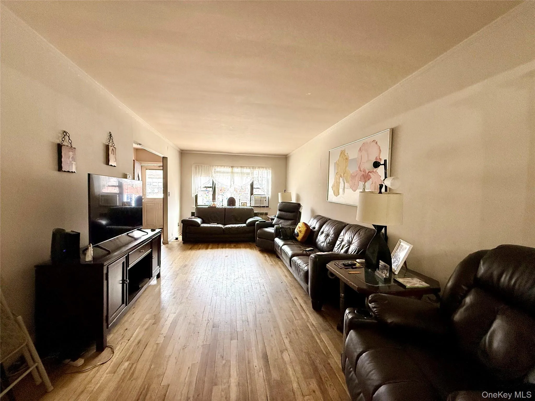 52-50 71st Street, New York, NY, 3 Bedrooms Bedrooms, 5 Rooms Rooms,1 BathroomBathrooms,Residential,For Rent,71st,0,989535 52-50 71st Street, New York, NY, 3 Bedrooms Bedrooms, 5 Rooms Rooms,1 BathroomBathrooms,Residential,For Rent,71st,0,989535