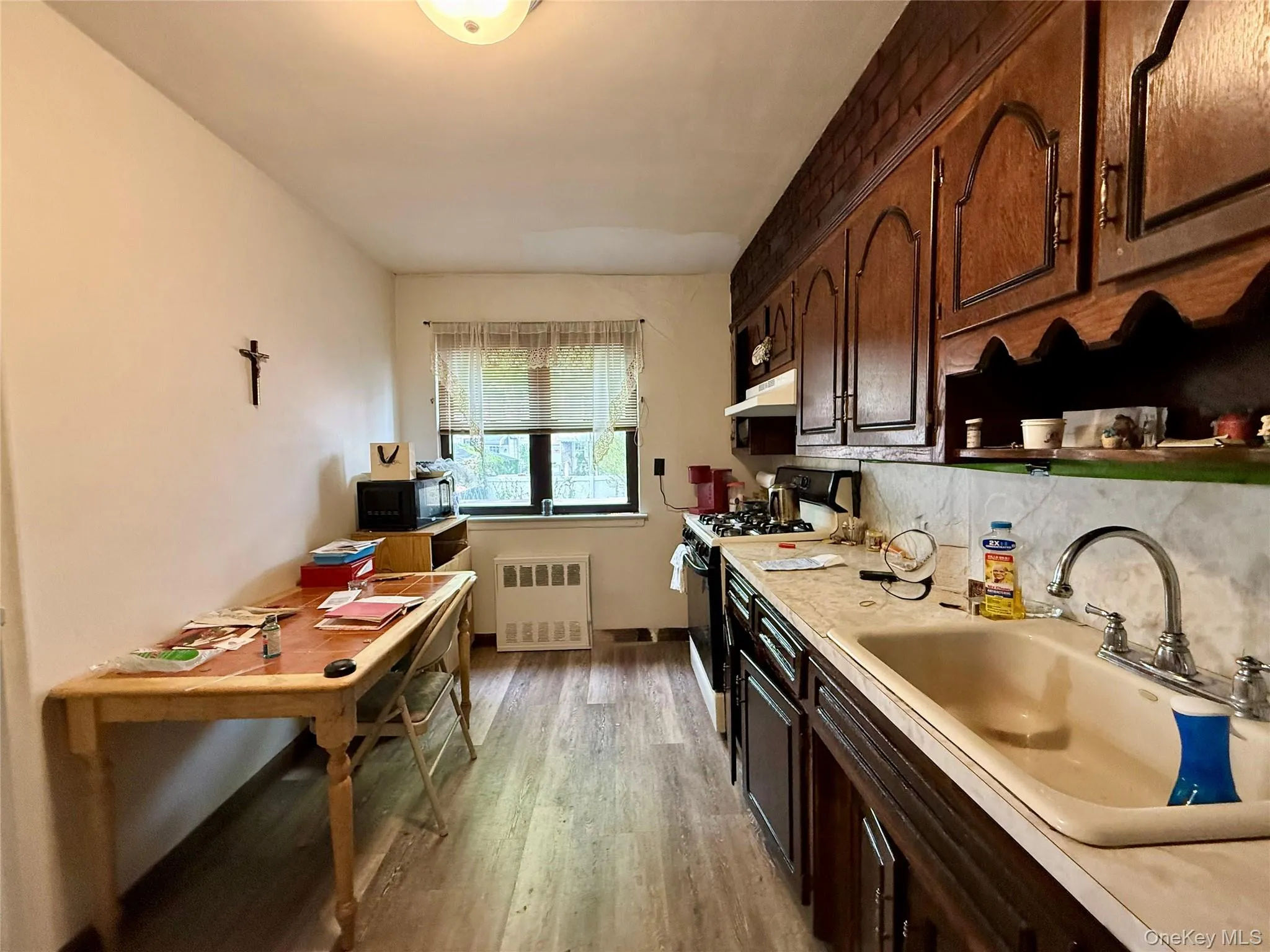 52-50 71st Street, New York, NY, 3 Bedrooms Bedrooms, 5 Rooms Rooms,1 BathroomBathrooms,Residential,For Rent,71st,0,989535 52-50 71st Street, New York, NY, 3 Bedrooms Bedrooms, 5 Rooms Rooms,1 BathroomBathrooms,Residential,For Rent,71st,0,989535