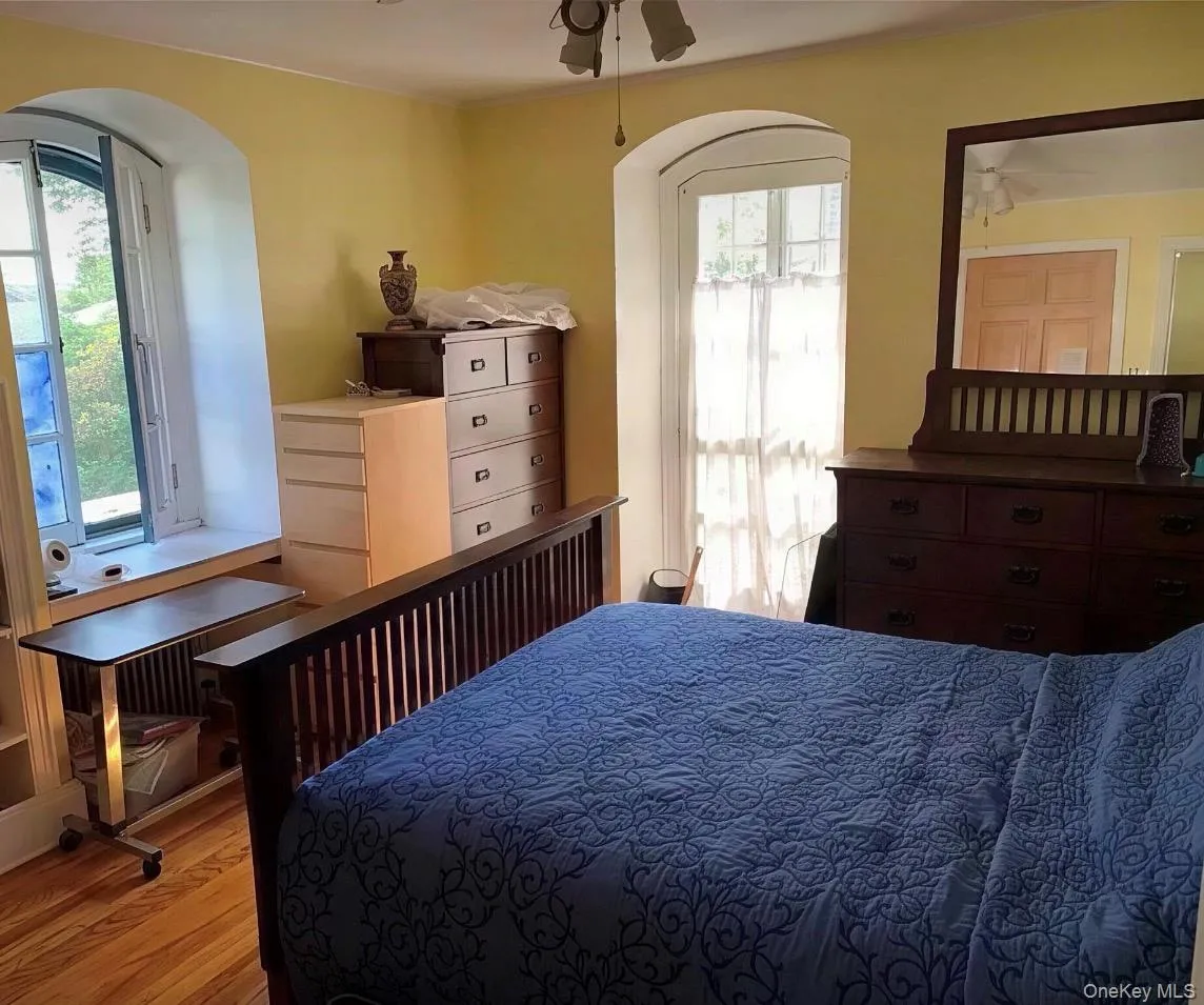 14214 Quince Avenue, New York, NY, 3 Bedrooms Bedrooms, 8 Rooms Rooms,2 BathroomsBathrooms,Residential,For Rent,Quince,0,989551 14214 Quince Avenue, New York, NY, 3 Bedrooms Bedrooms, 8 Rooms Rooms,2 BathroomsBathrooms,Residential,For Rent,Quince,0,989551
