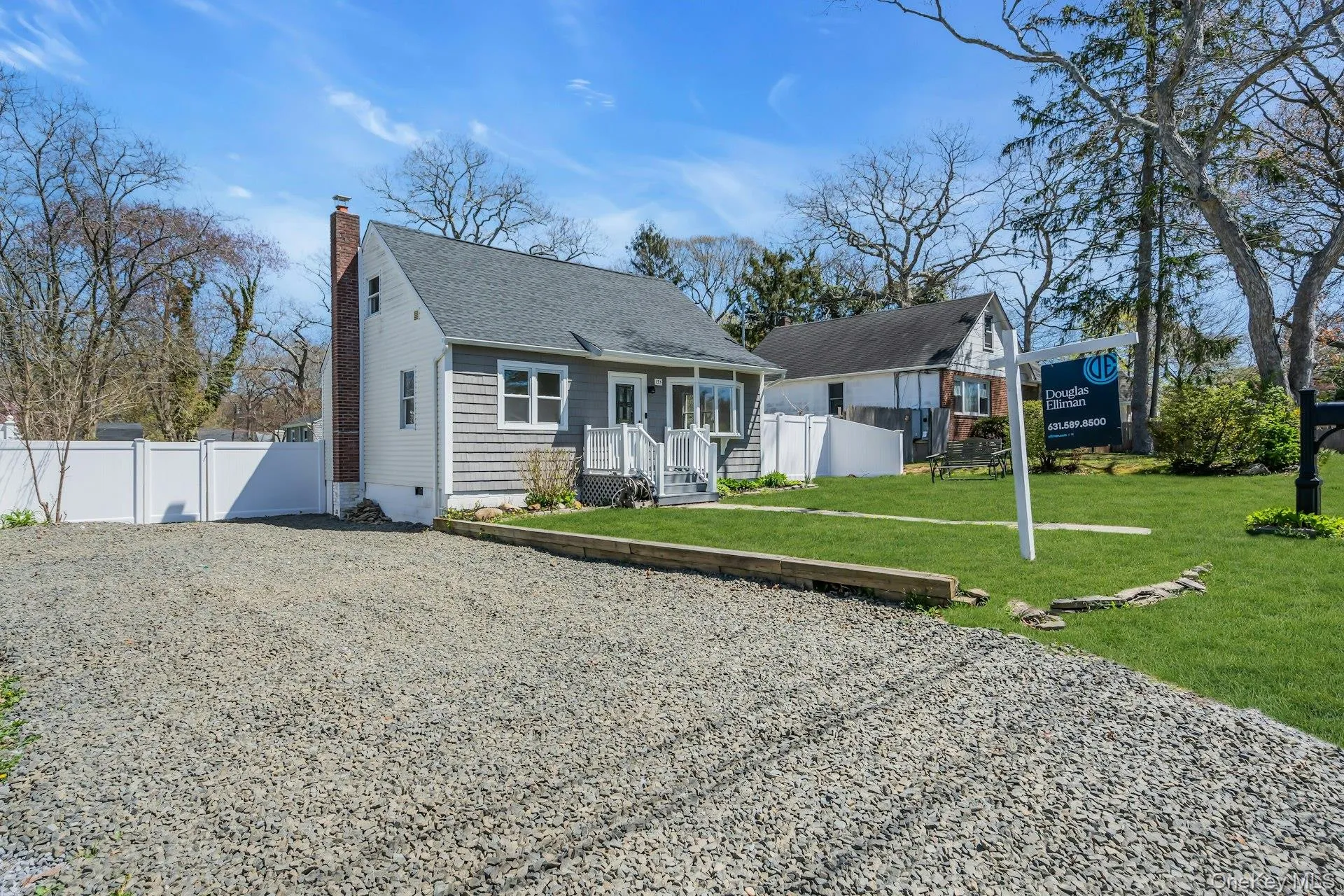 133 Lakeview Drive, Brookhaven, NY, 4 Bedrooms Bedrooms, 6 Rooms Rooms,1 BathroomBathrooms,Residential Sale,For Rent,Lakeview,0,989556 133 Lakeview Drive, Brookhaven, NY, 4 Bedrooms Bedrooms, 6 Rooms Rooms,1 BathroomBathrooms,Residential Sale,For Rent,Lakeview,0,989556
