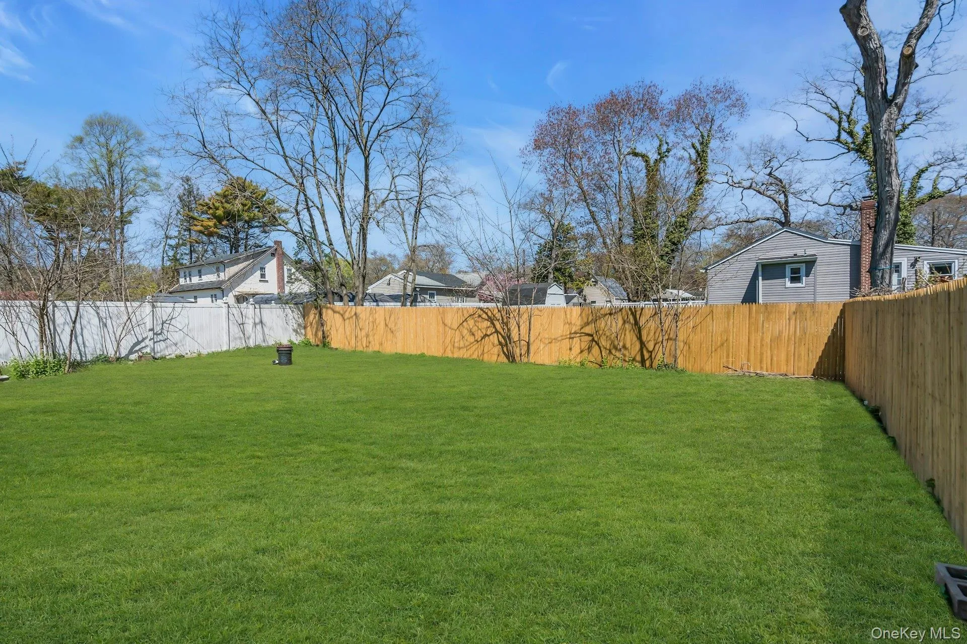 133 Lakeview Drive, Brookhaven, NY, 4 Bedrooms Bedrooms, 6 Rooms Rooms,1 BathroomBathrooms,Residential Sale,For Rent,Lakeview,0,989556 133 Lakeview Drive, Brookhaven, NY, 4 Bedrooms Bedrooms, 6 Rooms Rooms,1 BathroomBathrooms,Residential Sale,For Rent,Lakeview,0,989556