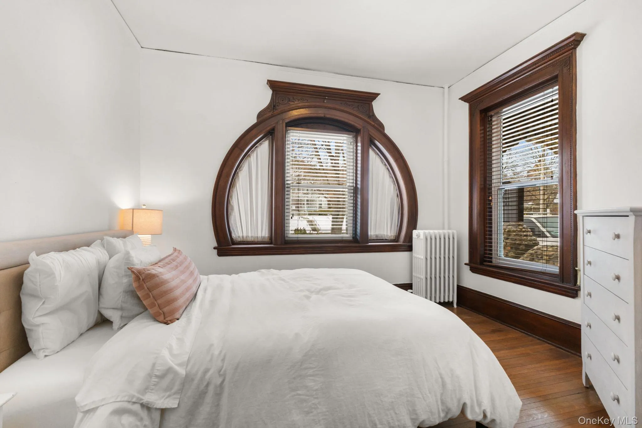 16 Bedford Road, Bedford, NY, 3 Bedrooms Bedrooms, 7 Rooms Rooms,2 BathroomsBathrooms,Residential Lease,For Rent,Bedford,0,989557 16 Bedford Road, Bedford, NY, 3 Bedrooms Bedrooms, 7 Rooms Rooms,2 BathroomsBathrooms,Residential Lease,For Rent,Bedford,0,989557