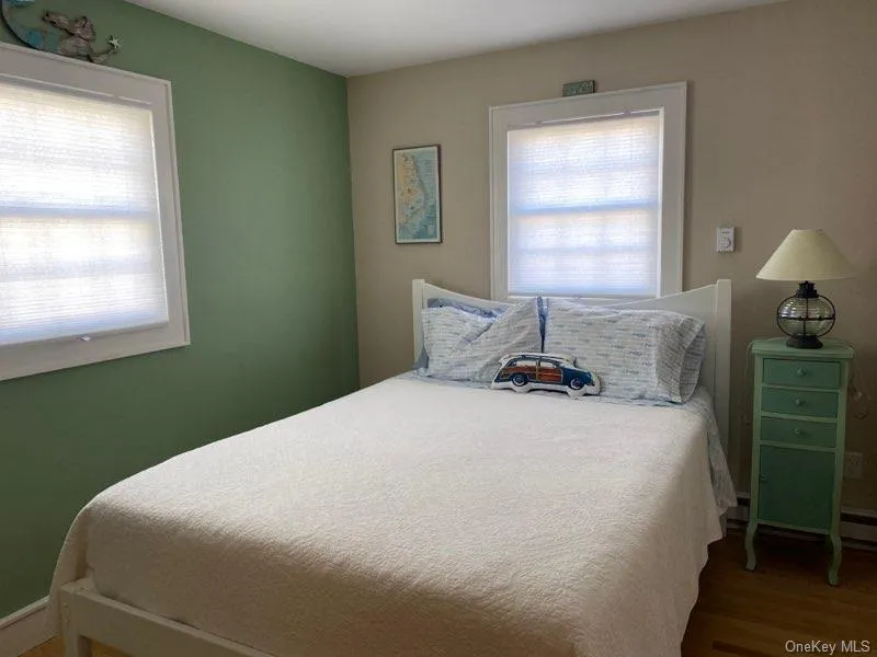 144 Bungalow, Islip, NY, 2 Bedrooms Bedrooms, 4 Rooms Rooms,1 BathroomBathrooms,Residential Lease,For Rent,Bungalow,0,989564 144 Bungalow, Islip, NY, 2 Bedrooms Bedrooms, 4 Rooms Rooms,1 BathroomBathrooms,Residential Lease,For Rent,Bungalow,0,989564