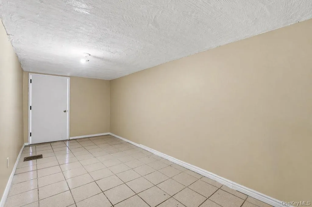6916 Fresh Meadow Lane, New York, NY, 3 Bedrooms Bedrooms, 9 Rooms Rooms,2 BathroomsBathrooms,Residential,For Rent,Fresh Meadow,0,989565 6916 Fresh Meadow Lane, New York, NY, 3 Bedrooms Bedrooms, 9 Rooms Rooms,2 BathroomsBathrooms,Residential,For Rent,Fresh Meadow,0,989565