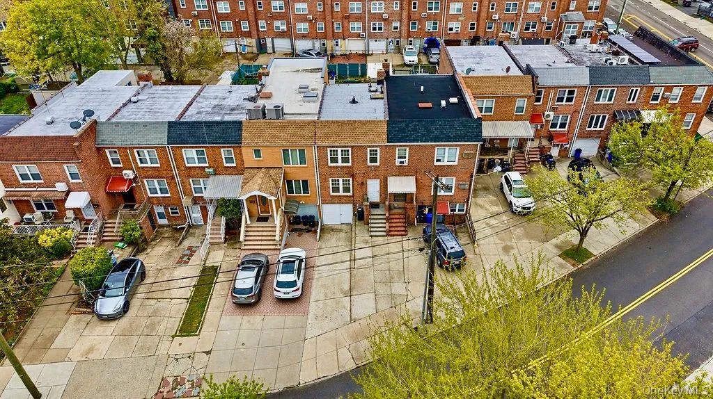 6916 Fresh Meadow Lane, New York, NY, 3 Bedrooms Bedrooms, 9 Rooms Rooms,2 BathroomsBathrooms,Residential,For Rent,Fresh Meadow,0,989565 6916 Fresh Meadow Lane, New York, NY, 3 Bedrooms Bedrooms, 9 Rooms Rooms,2 BathroomsBathrooms,Residential,For Rent,Fresh Meadow,0,989565