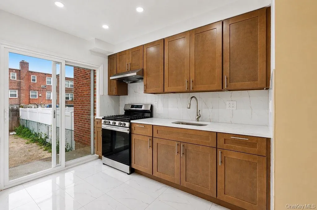 6916 Fresh Meadow Lane, New York, NY, 3 Bedrooms Bedrooms, 9 Rooms Rooms,2 BathroomsBathrooms,Residential,For Rent,Fresh Meadow,0,989565 6916 Fresh Meadow Lane, New York, NY, 3 Bedrooms Bedrooms, 9 Rooms Rooms,2 BathroomsBathrooms,Residential,For Rent,Fresh Meadow,0,989565