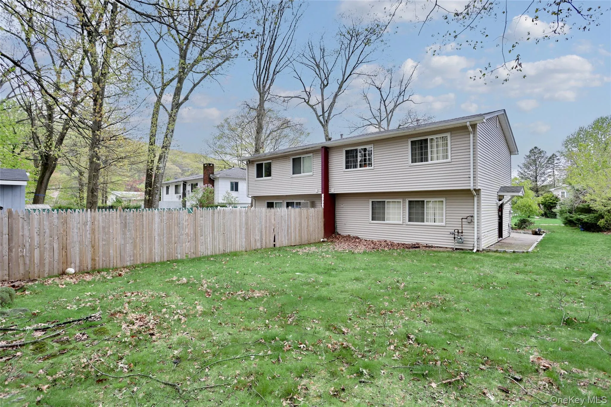 31 Lillian Street, Haverstraw, NY, 3 Bedrooms Bedrooms, 4 Rooms Rooms,1 BathroomBathrooms,Residential,For Rent,Lillian,0,989566 31 Lillian Street, Haverstraw, NY, 3 Bedrooms Bedrooms, 4 Rooms Rooms,1 BathroomBathrooms,Residential,For Rent,Lillian,0,989566