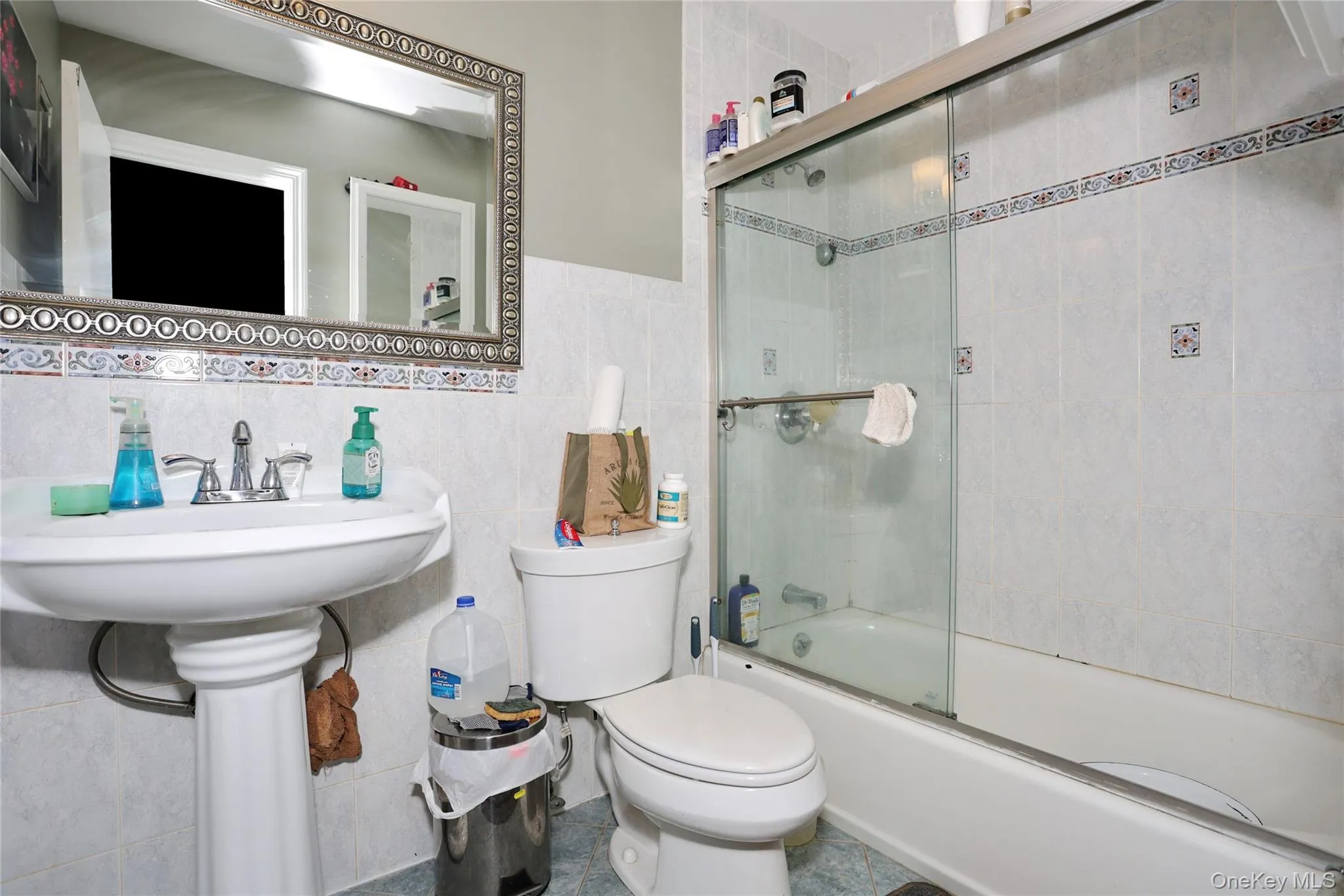 31 Lillian Street, Haverstraw, NY, 3 Bedrooms Bedrooms, 4 Rooms Rooms,1 BathroomBathrooms,Residential,For Rent,Lillian,0,989566 31 Lillian Street, Haverstraw, NY, 3 Bedrooms Bedrooms, 4 Rooms Rooms,1 BathroomBathrooms,Residential,For Rent,Lillian,0,989566