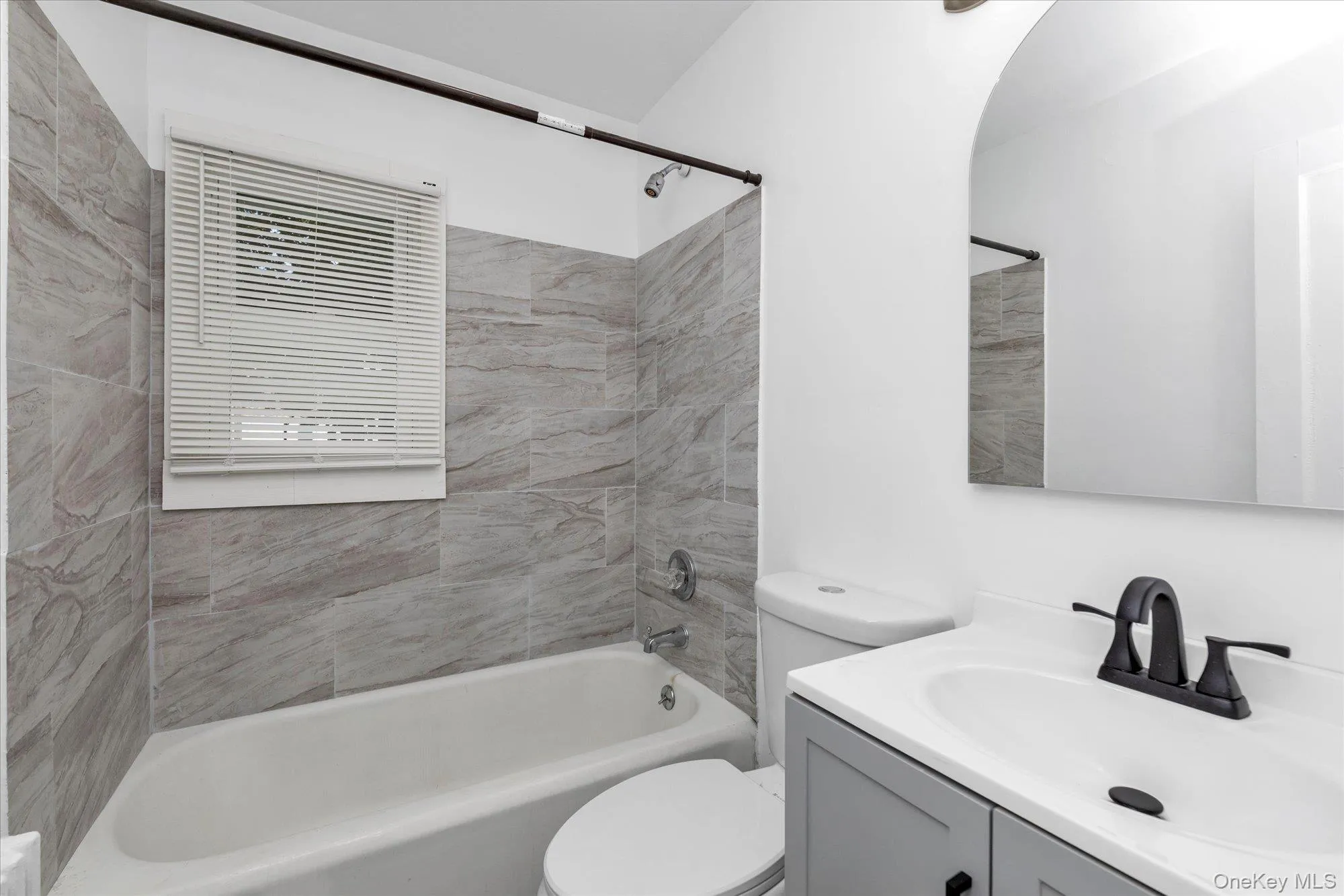 773 Nostrand Avenue, Hempstead, NY, 4 Bedrooms Bedrooms, 7 Rooms Rooms,2 BathroomsBathrooms,Residential,For Rent,Nostrand,0,KEY989569 773 Nostrand Avenue, Hempstead, NY, 4 Bedrooms Bedrooms, 7 Rooms Rooms,2 BathroomsBathrooms,Residential,For Rent,Nostrand,0,KEY989569