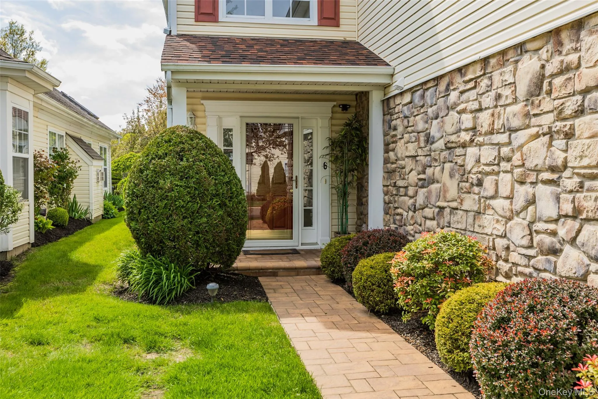 6 Julia Circle, Brookhaven, NY, 3 Bedrooms Bedrooms, 7 Rooms Rooms,2 BathroomsBathrooms,Residential,For Rent,Julia,0,989571 6 Julia Circle, Brookhaven, NY, 3 Bedrooms Bedrooms, 7 Rooms Rooms,2 BathroomsBathrooms,Residential,For Rent,Julia,0,989571
