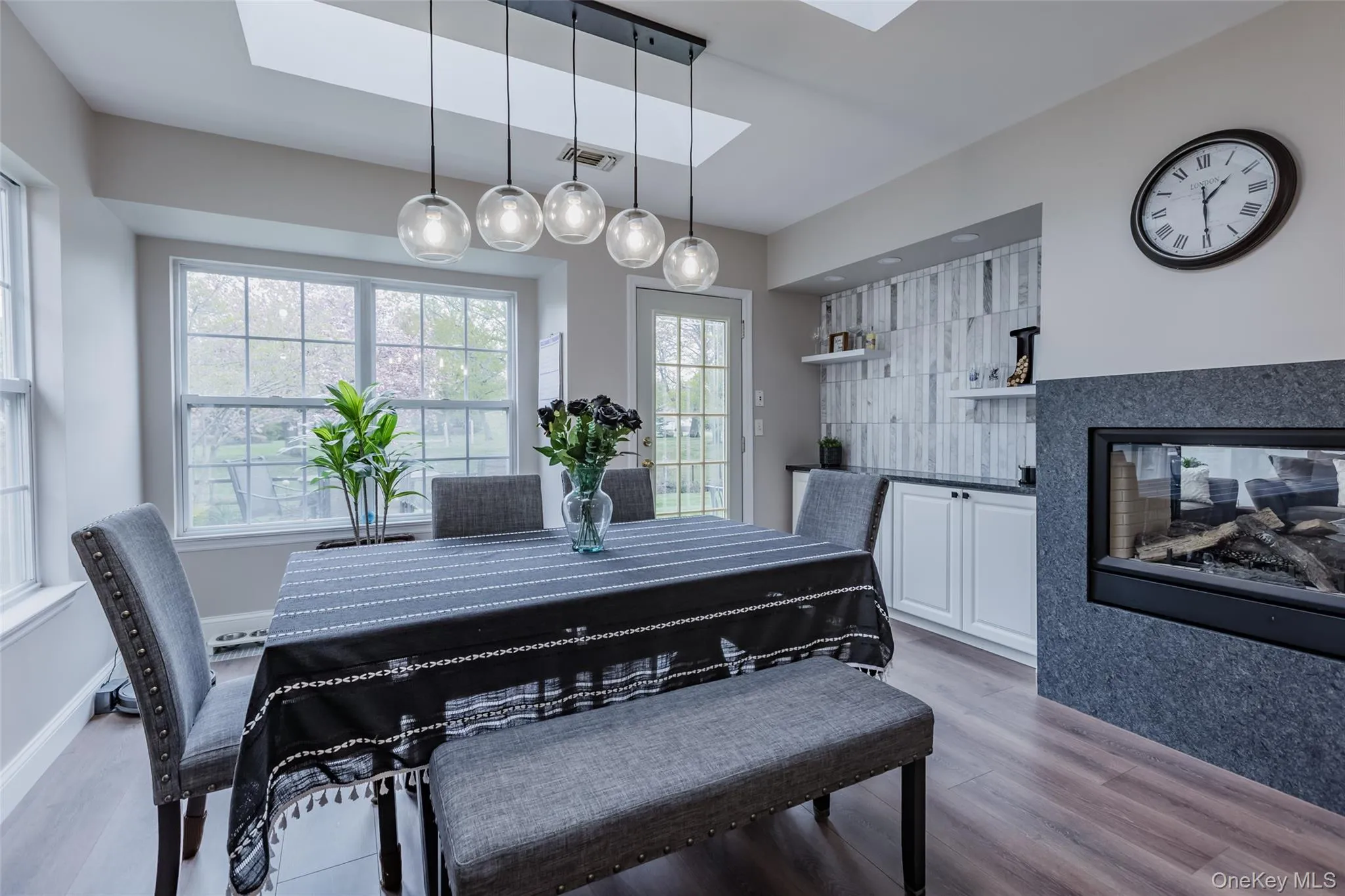 6 Julia Circle, Brookhaven, NY, 3 Bedrooms Bedrooms, 7 Rooms Rooms,2 BathroomsBathrooms,Residential,For Rent,Julia,0,989571 6 Julia Circle, Brookhaven, NY, 3 Bedrooms Bedrooms, 7 Rooms Rooms,2 BathroomsBathrooms,Residential,For Rent,Julia,0,989571