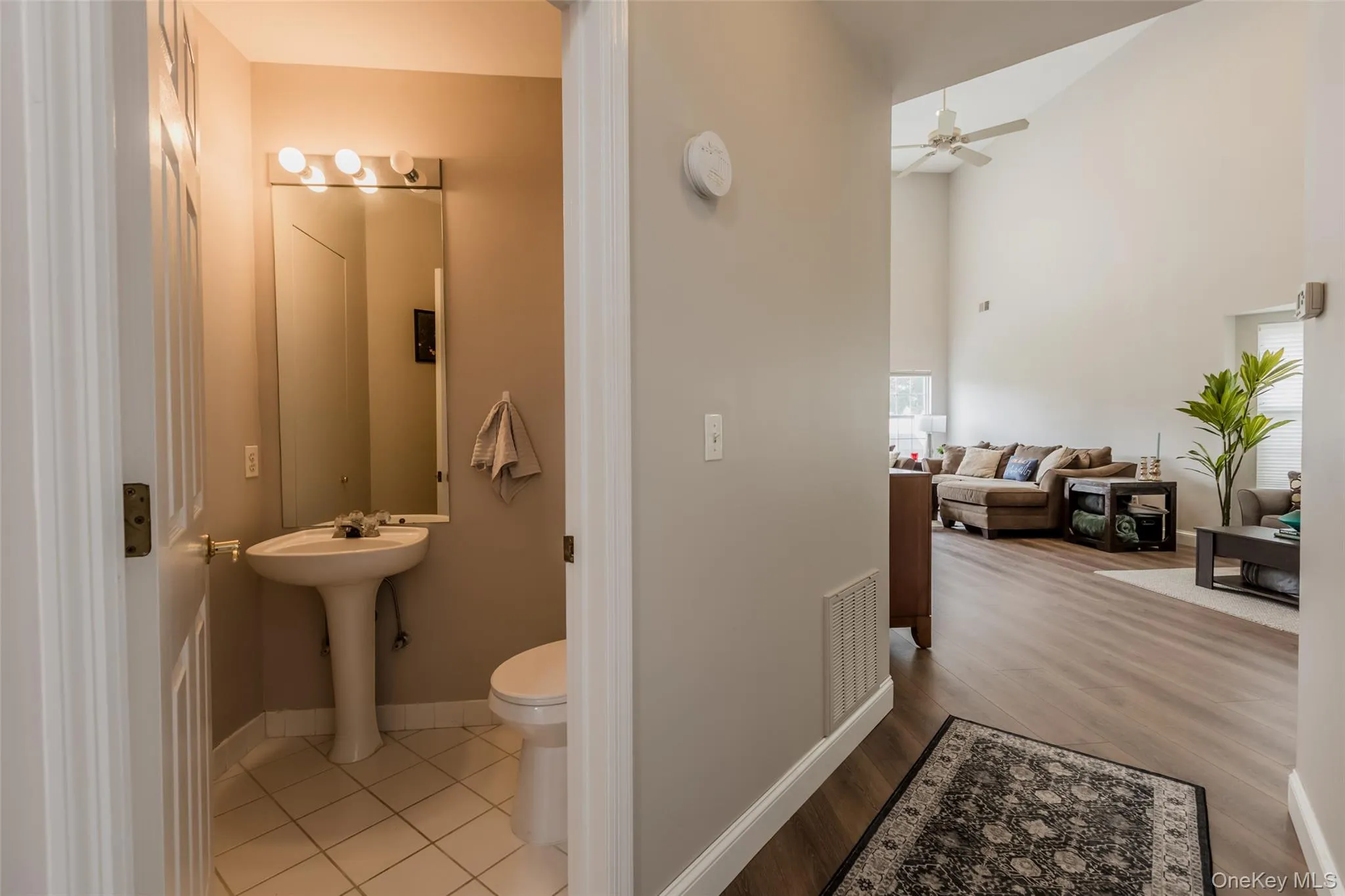 6 Julia Circle, Brookhaven, NY, 3 Bedrooms Bedrooms, 7 Rooms Rooms,2 BathroomsBathrooms,Residential,For Rent,Julia,0,989571 6 Julia Circle, Brookhaven, NY, 3 Bedrooms Bedrooms, 7 Rooms Rooms,2 BathroomsBathrooms,Residential,For Rent,Julia,0,989571