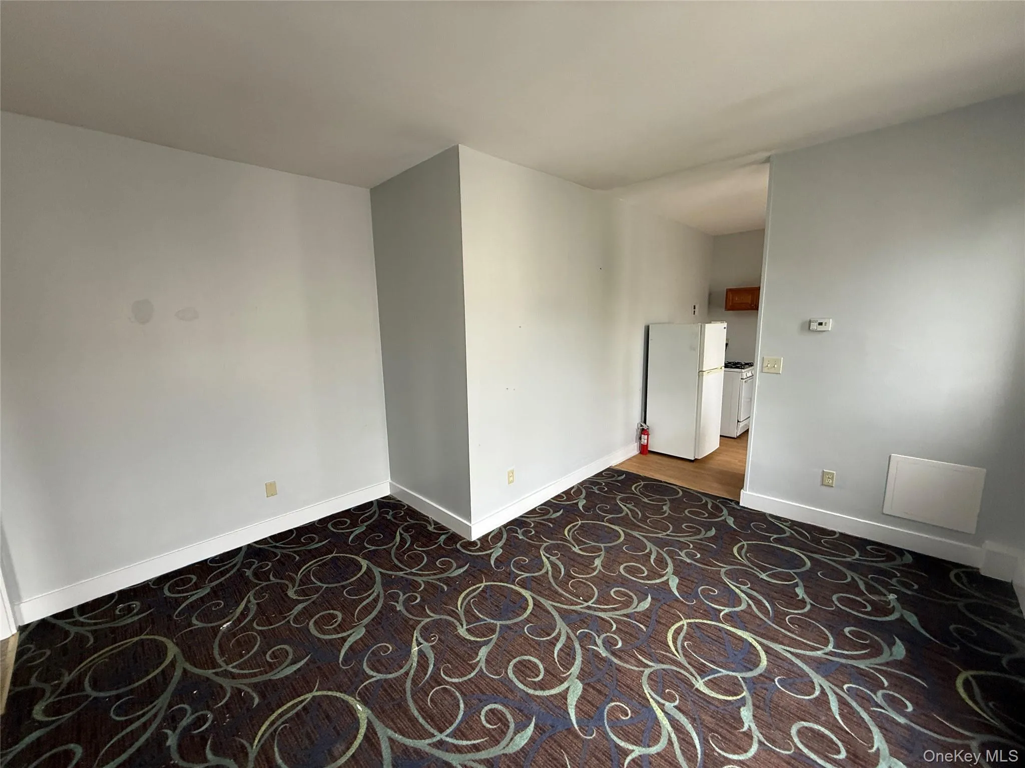 60 Carroll Street, Poughkeepsie, NY, 1 Bedroom Bedrooms, 3 Rooms Rooms,1 BathroomBathrooms,Residential Lease,For Rent,Carroll,0,989572 60 Carroll Street, Poughkeepsie, NY, 1 Bedroom Bedrooms, 3 Rooms Rooms,1 BathroomBathrooms,Residential Lease,For Rent,Carroll,0,989572