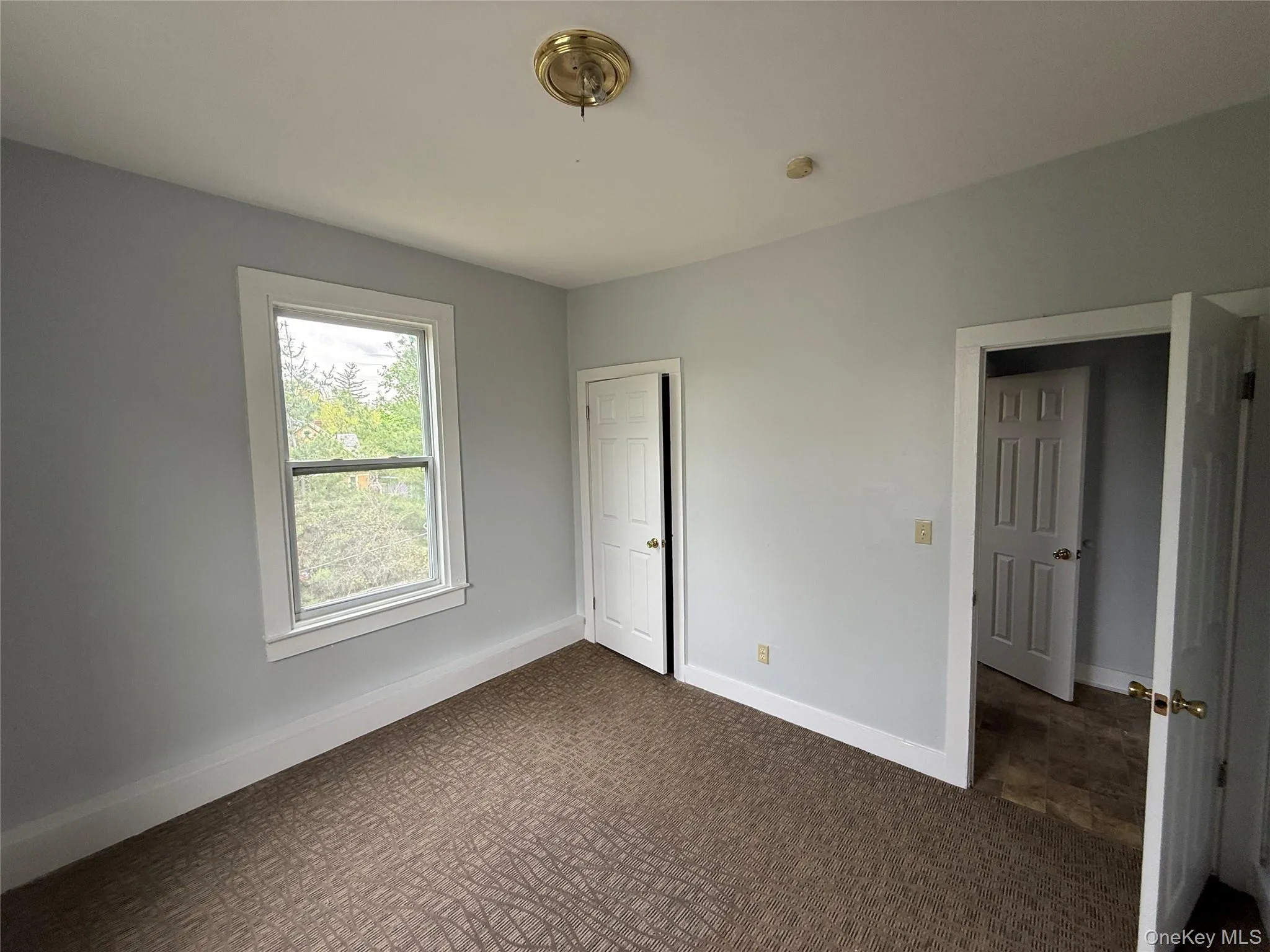 60 Carroll Street, Poughkeepsie, NY, 1 Bedroom Bedrooms, 3 Rooms Rooms,1 BathroomBathrooms,Residential Lease,For Rent,Carroll,0,989572 60 Carroll Street, Poughkeepsie, NY, 1 Bedroom Bedrooms, 3 Rooms Rooms,1 BathroomBathrooms,Residential Lease,For Rent,Carroll,0,989572
