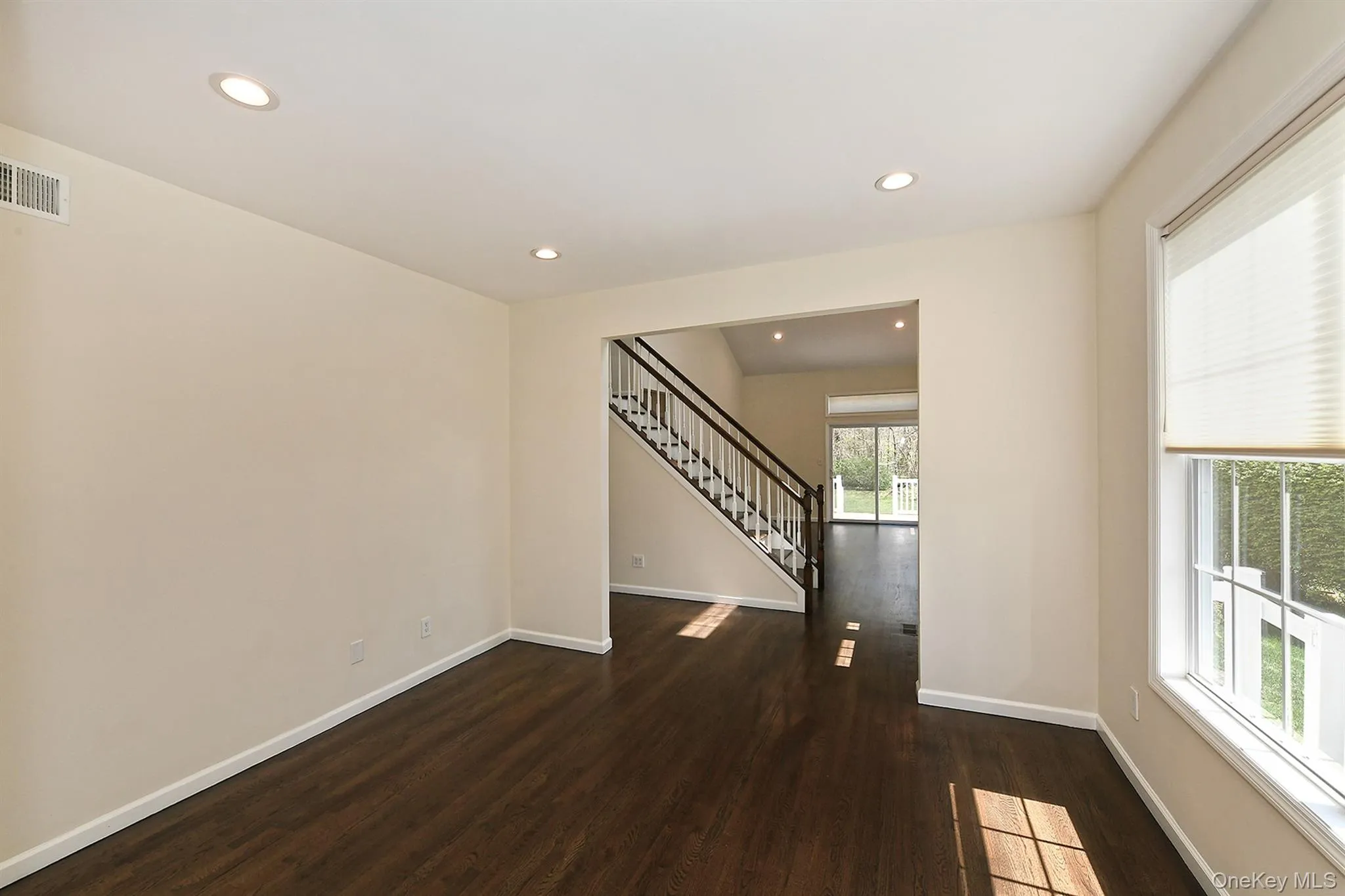 9 Manitou Trail, Smithtown, NY, 3 Bedrooms Bedrooms, 7 Rooms Rooms,2 BathroomsBathrooms,Residential Lease,For Rent,Manitou,0,989602 9 Manitou Trail, Smithtown, NY, 3 Bedrooms Bedrooms, 7 Rooms Rooms,2 BathroomsBathrooms,Residential Lease,For Rent,Manitou,0,989602