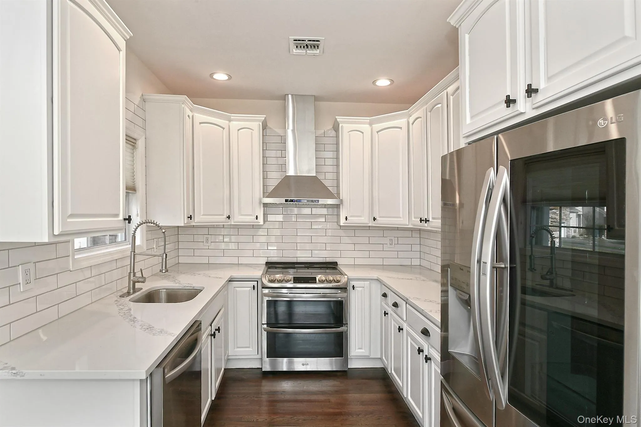 9 Manitou Trail, Smithtown, NY, 3 Bedrooms Bedrooms, 7 Rooms Rooms,2 BathroomsBathrooms,Residential Lease,For Rent,Manitou,0,989602 9 Manitou Trail, Smithtown, NY, 3 Bedrooms Bedrooms, 7 Rooms Rooms,2 BathroomsBathrooms,Residential Lease,For Rent,Manitou,0,989602