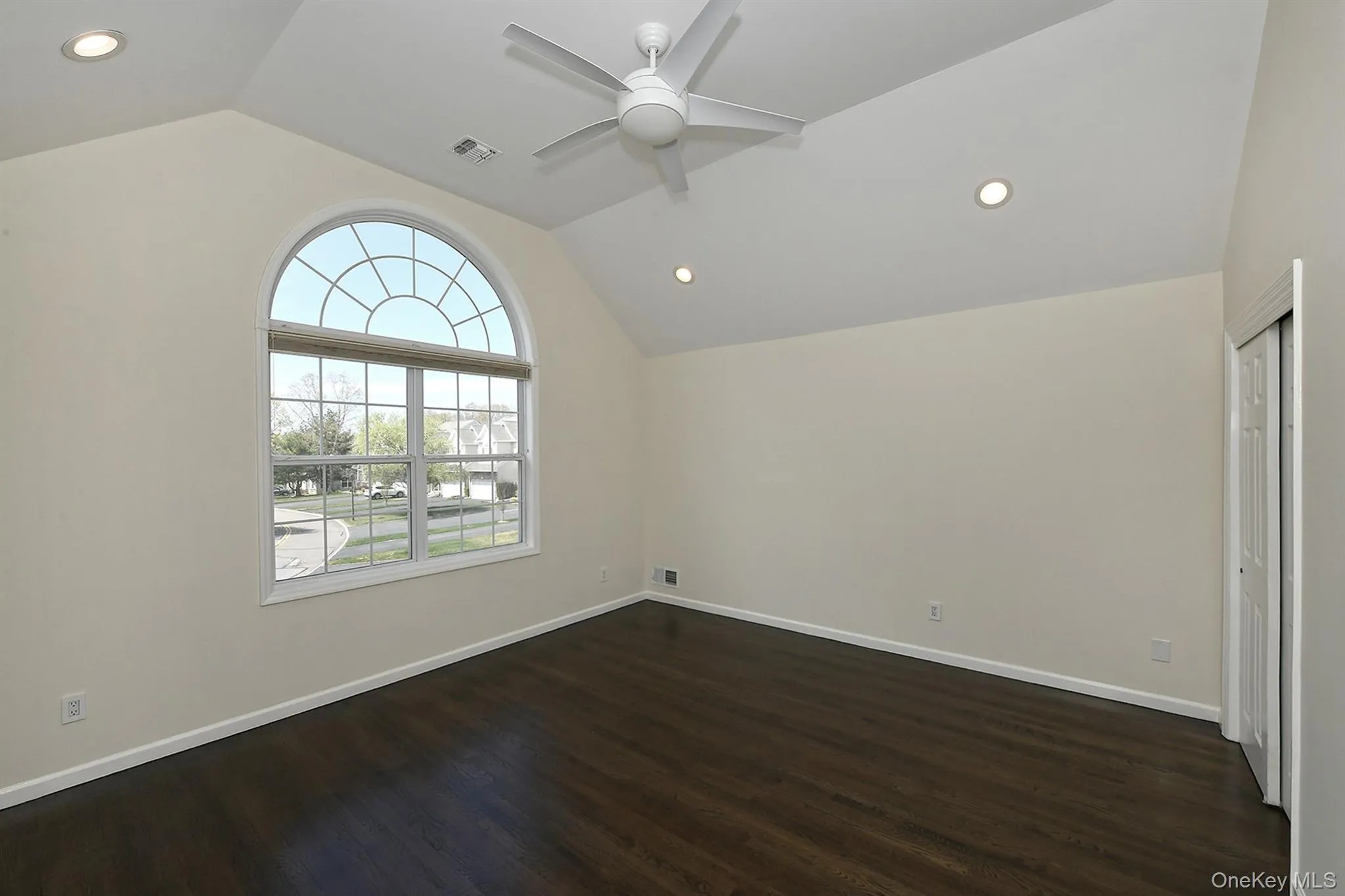 9 Manitou Trail, Smithtown, NY, 3 Bedrooms Bedrooms, 7 Rooms Rooms,2 BathroomsBathrooms,Residential Lease,For Rent,Manitou,0,989602 9 Manitou Trail, Smithtown, NY, 3 Bedrooms Bedrooms, 7 Rooms Rooms,2 BathroomsBathrooms,Residential Lease,For Rent,Manitou,0,989602