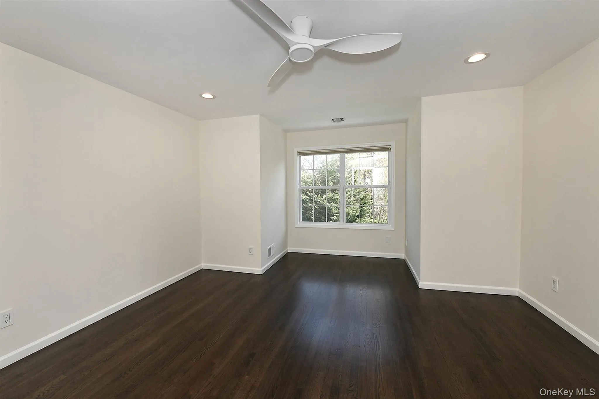 9 Manitou Trail, Smithtown, NY, 3 Bedrooms Bedrooms, 7 Rooms Rooms,2 BathroomsBathrooms,Residential Lease,For Rent,Manitou,0,989602 9 Manitou Trail, Smithtown, NY, 3 Bedrooms Bedrooms, 7 Rooms Rooms,2 BathroomsBathrooms,Residential Lease,For Rent,Manitou,0,989602