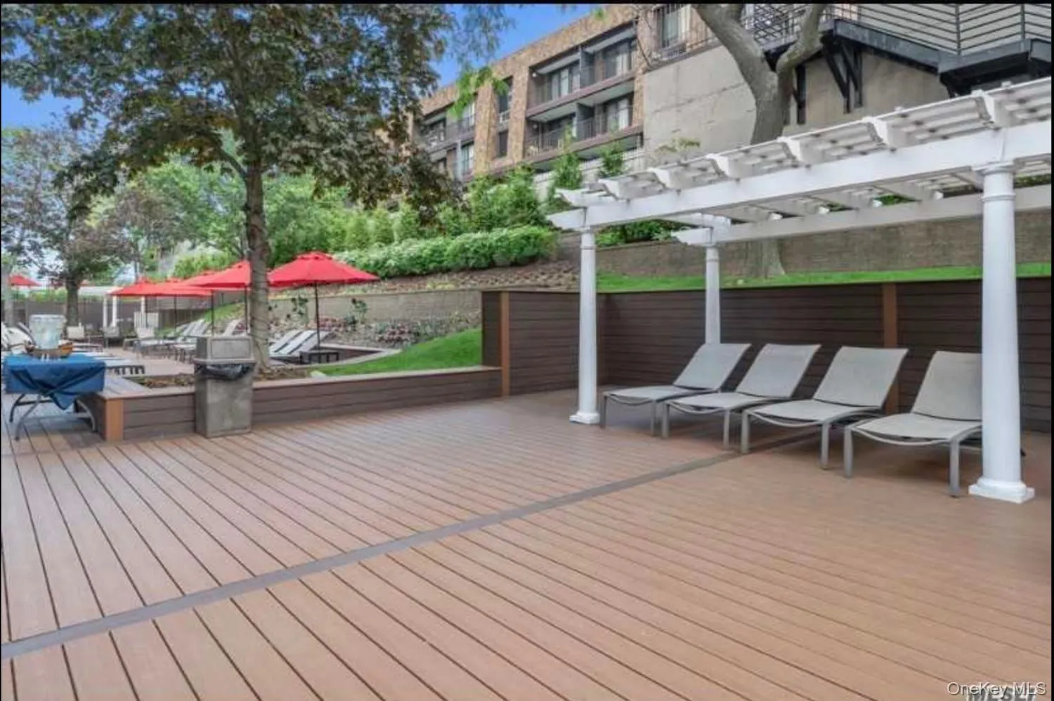 2 Bay Club Drive, New York, NY, 1 Bedroom Bedrooms, 6 Rooms Rooms,2 BathroomsBathrooms,Residential Sale,For Rent,Bay Club,0,989614 2 Bay Club Drive, New York, NY, 1 Bedroom Bedrooms, 6 Rooms Rooms,2 BathroomsBathrooms,Residential Sale,For Rent,Bay Club,0,989614