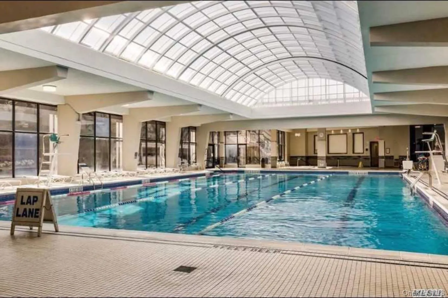 2 Bay Club Drive, New York, NY, 1 Bedroom Bedrooms, 6 Rooms Rooms,2 BathroomsBathrooms,Residential Sale,For Rent,Bay Club,0,989614 2 Bay Club Drive, New York, NY, 1 Bedroom Bedrooms, 6 Rooms Rooms,2 BathroomsBathrooms,Residential Sale,For Rent,Bay Club,0,989614