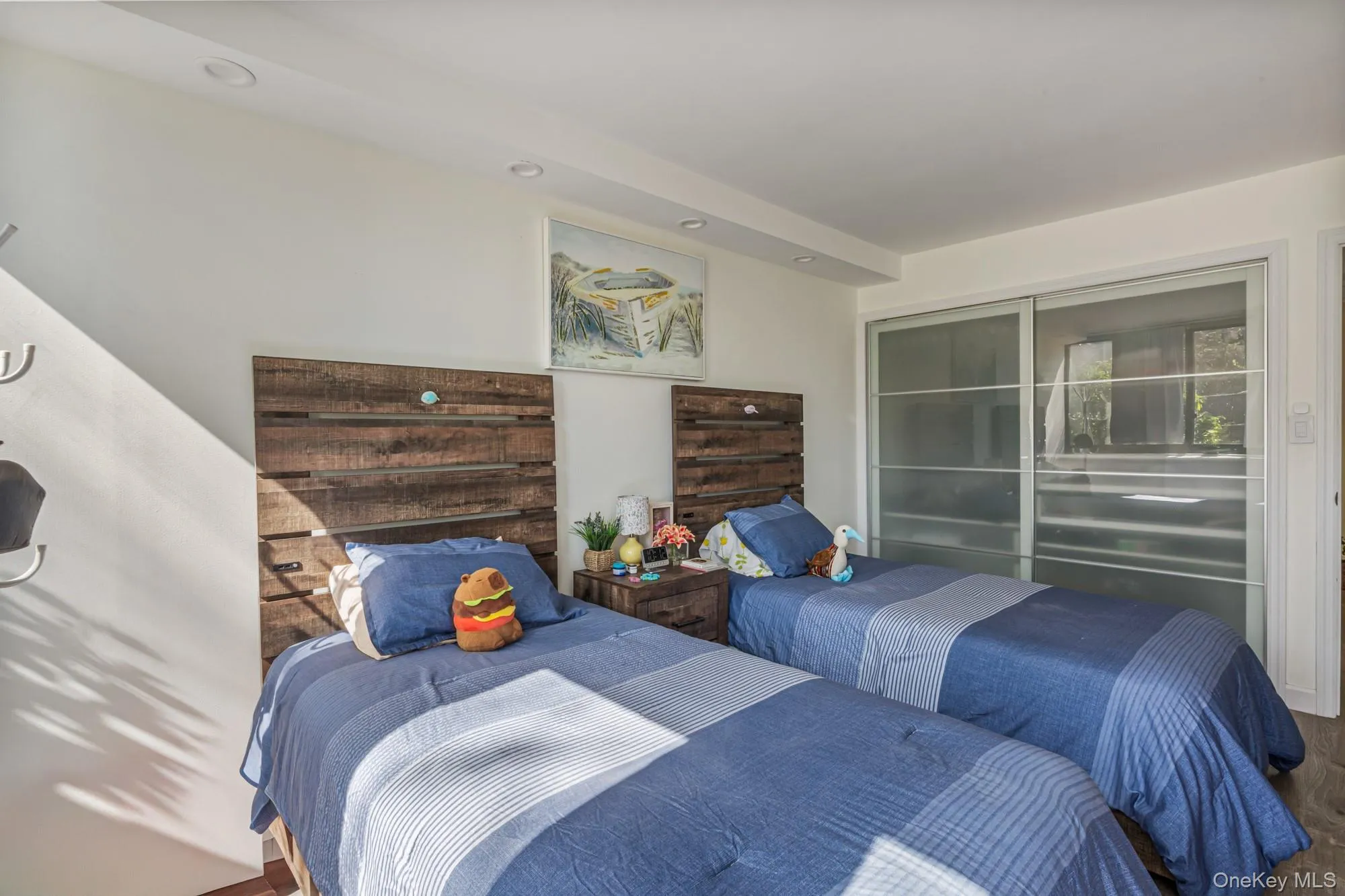 2 Bay Club Drive, New York, NY, 1 Bedroom Bedrooms, 6 Rooms Rooms,2 BathroomsBathrooms,Residential Sale,For Rent,Bay Club,0,989614 2 Bay Club Drive, New York, NY, 1 Bedroom Bedrooms, 6 Rooms Rooms,2 BathroomsBathrooms,Residential Sale,For Rent,Bay Club,0,989614
