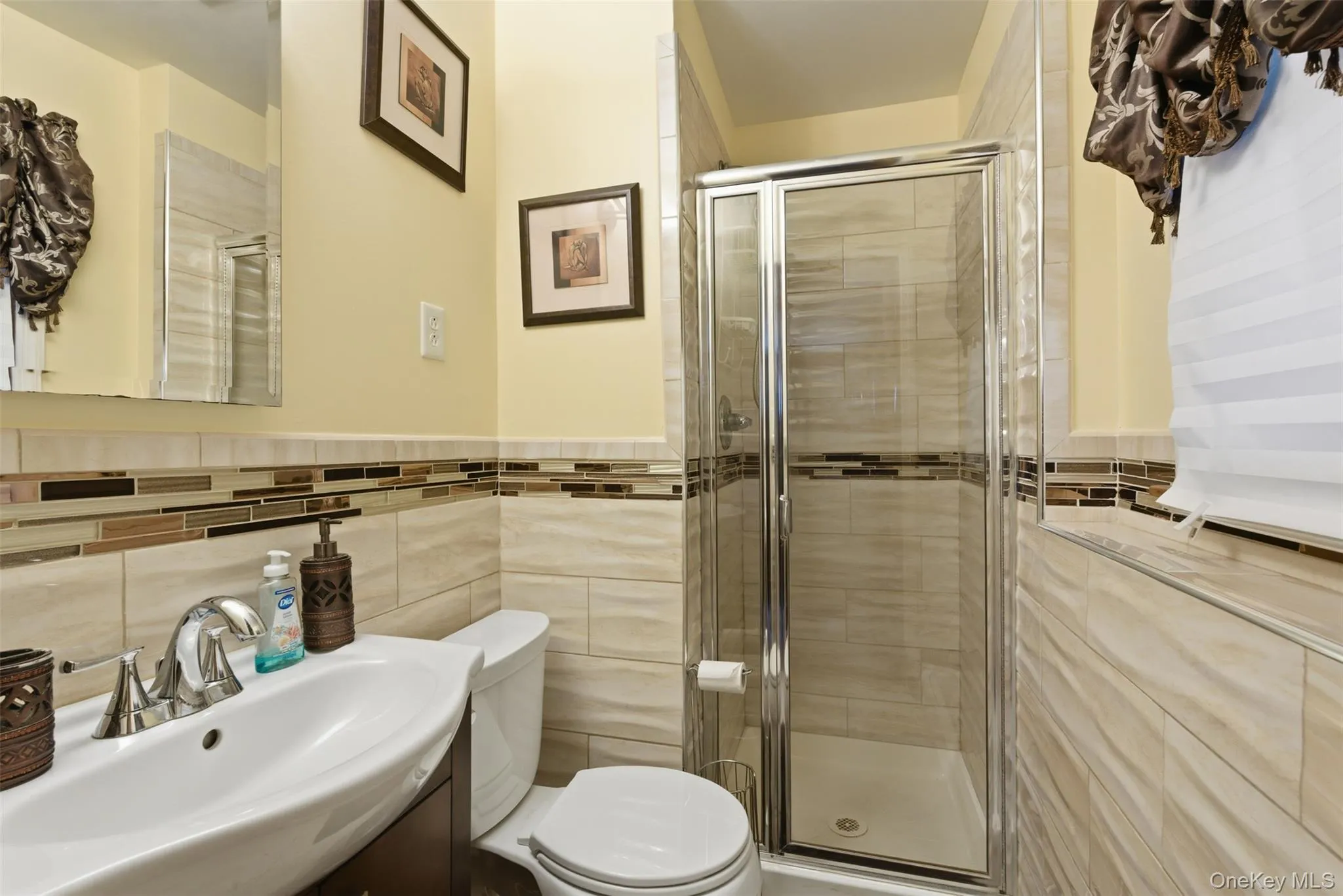 4 Westend Drive, Woodbury, NY, 4 Bedrooms Bedrooms, 8 Rooms Rooms,2 BathroomsBathrooms,Residential,For Rent,Westend,0,989622 4 Westend Drive, Woodbury, NY, 4 Bedrooms Bedrooms, 8 Rooms Rooms,2 BathroomsBathrooms,Residential,For Rent,Westend,0,989622