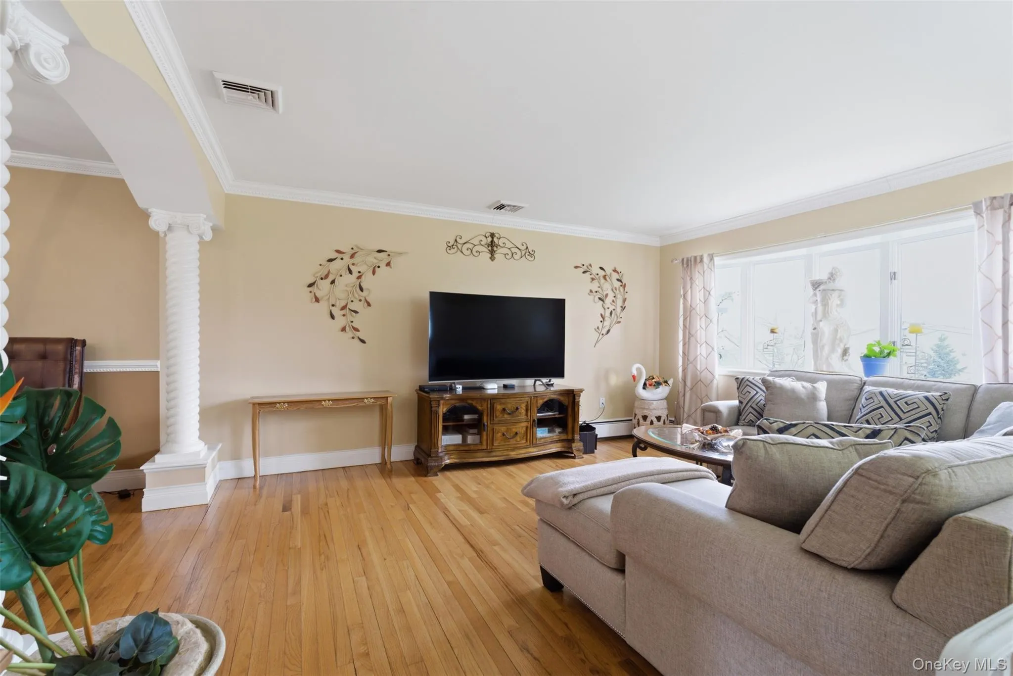 4 Westend Drive, Woodbury, NY, 4 Bedrooms Bedrooms, 8 Rooms Rooms,2 BathroomsBathrooms,Residential,For Rent,Westend,0,989622 4 Westend Drive, Woodbury, NY, 4 Bedrooms Bedrooms, 8 Rooms Rooms,2 BathroomsBathrooms,Residential,For Rent,Westend,0,989622