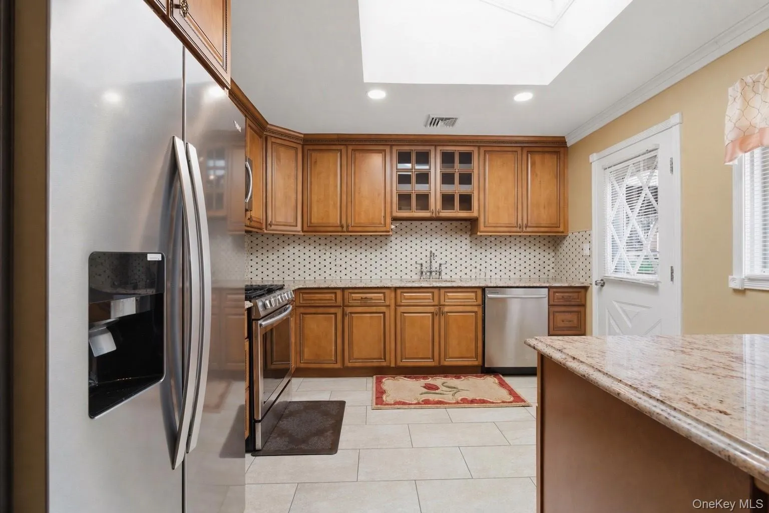 4 Westend Drive, Woodbury, NY, 4 Bedrooms Bedrooms, 8 Rooms Rooms,2 BathroomsBathrooms,Residential,For Rent,Westend,0,989622 4 Westend Drive, Woodbury, NY, 4 Bedrooms Bedrooms, 8 Rooms Rooms,2 BathroomsBathrooms,Residential,For Rent,Westend,0,989622