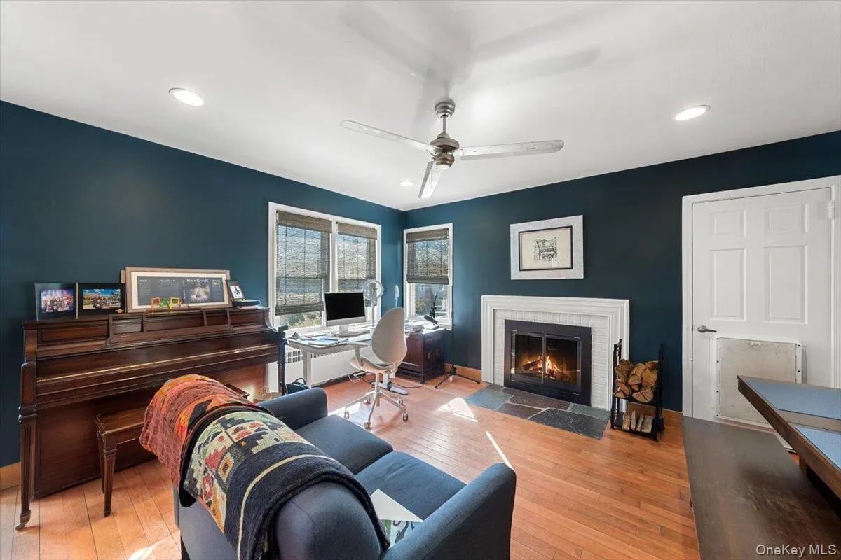 10 Taft Lane, Greenburgh, NY, 3 Bedrooms Bedrooms, 5 Rooms Rooms,2 BathroomsBathrooms,Residential Lease,For Rent,Taft,0,989631 10 Taft Lane, Greenburgh, NY, 3 Bedrooms Bedrooms, 5 Rooms Rooms,2 BathroomsBathrooms,Residential Lease,For Rent,Taft,0,989631