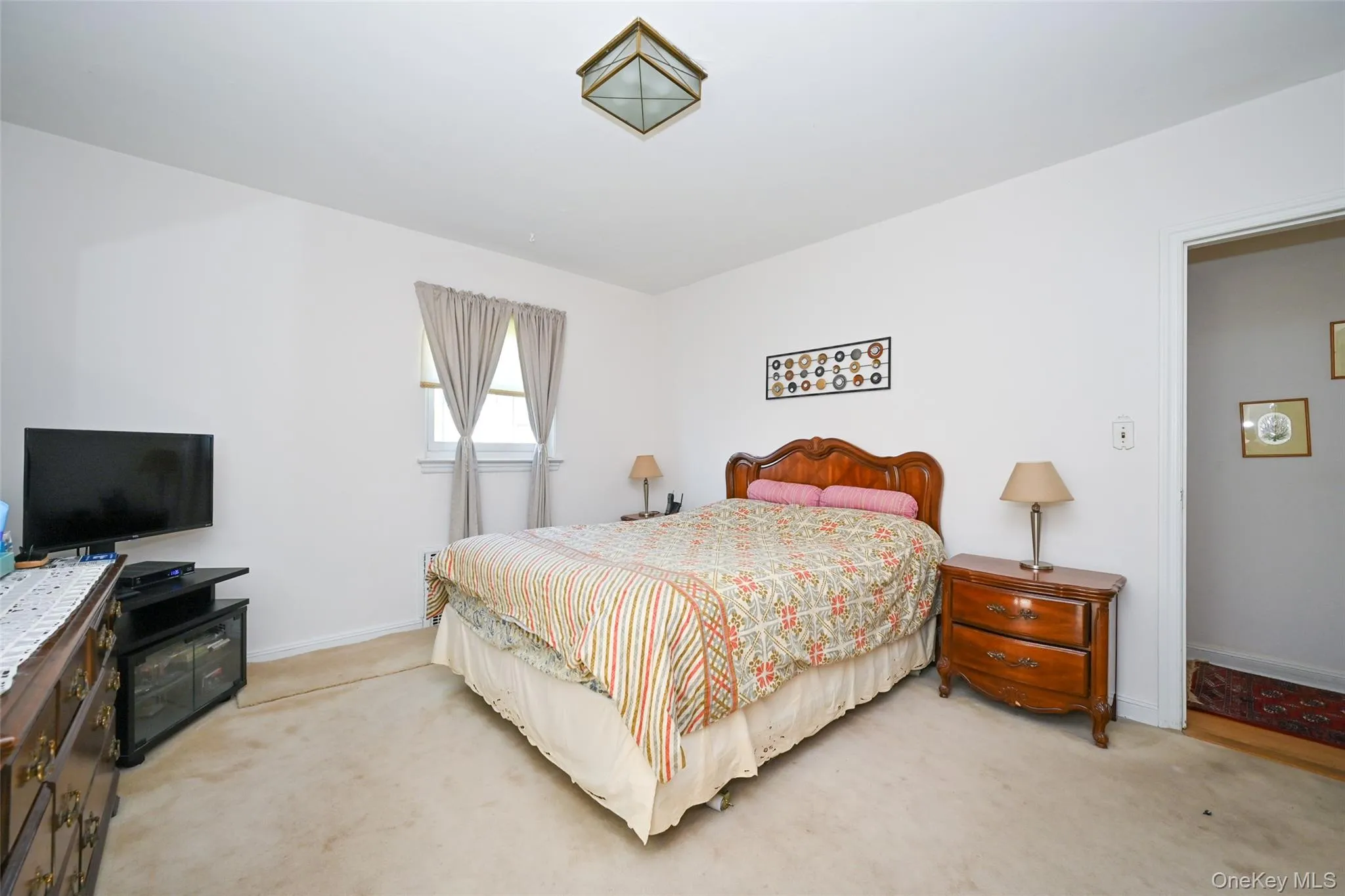75-64 180th Street, New York, NY, 4 Bedrooms Bedrooms, 12 Rooms Rooms,3 BathroomsBathrooms,Residential,For Rent,180th,0,989653 75-64 180th Street, New York, NY, 4 Bedrooms Bedrooms, 12 Rooms Rooms,3 BathroomsBathrooms,Residential,For Rent,180th,0,989653