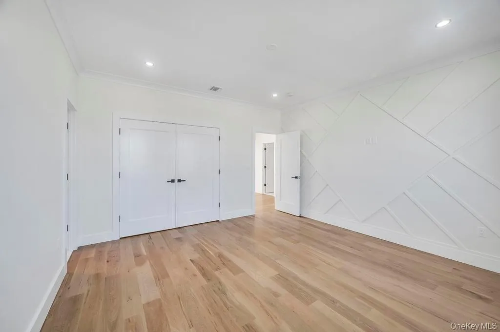 2 Poppy Lane, Hempstead, NY, 5 Bedrooms Bedrooms, 15 Rooms Rooms,6 BathroomsBathrooms,Residential,For Rent,Poppy,0,989659 2 Poppy Lane, Hempstead, NY, 5 Bedrooms Bedrooms, 15 Rooms Rooms,6 BathroomsBathrooms,Residential,For Rent,Poppy,0,989659