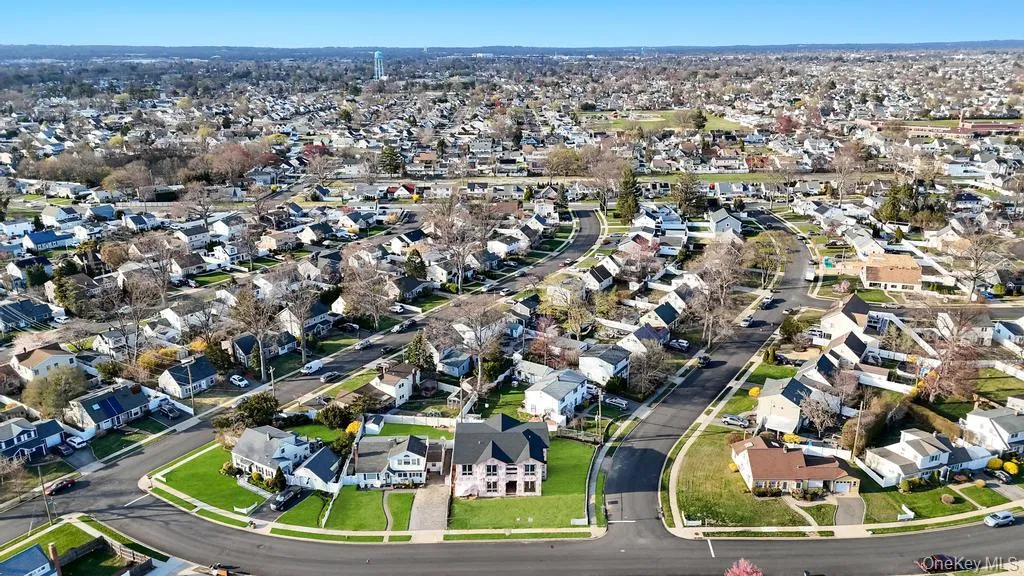 2 Poppy Lane, Hempstead, NY, 5 Bedrooms Bedrooms, 15 Rooms Rooms,6 BathroomsBathrooms,Residential,For Rent,Poppy,0,989659 2 Poppy Lane, Hempstead, NY, 5 Bedrooms Bedrooms, 15 Rooms Rooms,6 BathroomsBathrooms,Residential,For Rent,Poppy,0,989659