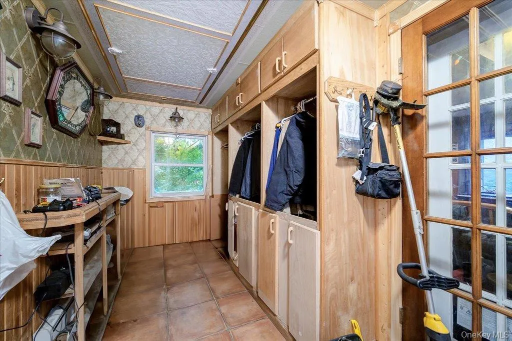 2 Couzines Road, Fallsburg, NY, 4 Bedrooms Bedrooms, 10 Rooms Rooms,4 BathroomsBathrooms,Residential Sale,For Rent,Couzines,0,989665 2 Couzines Road, Fallsburg, NY, 4 Bedrooms Bedrooms, 10 Rooms Rooms,4 BathroomsBathrooms,Residential Sale,For Rent,Couzines,0,989665