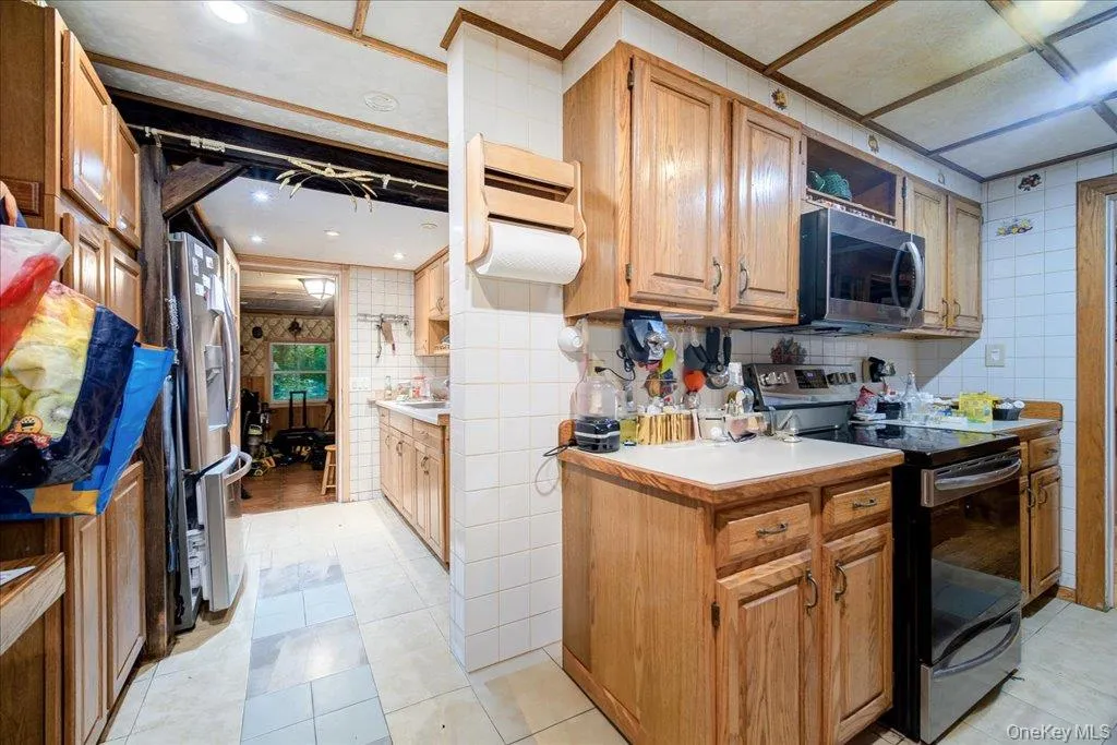 2 Couzines Road, Fallsburg, NY, 4 Bedrooms Bedrooms, 10 Rooms Rooms,4 BathroomsBathrooms,Residential Sale,For Rent,Couzines,0,989665 2 Couzines Road, Fallsburg, NY, 4 Bedrooms Bedrooms, 10 Rooms Rooms,4 BathroomsBathrooms,Residential Sale,For Rent,Couzines,0,989665