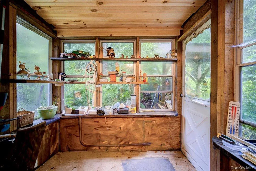 2 Couzines Road, Fallsburg, NY, 4 Bedrooms Bedrooms, 10 Rooms Rooms,4 BathroomsBathrooms,Residential Sale,For Rent,Couzines,0,989665 2 Couzines Road, Fallsburg, NY, 4 Bedrooms Bedrooms, 10 Rooms Rooms,4 BathroomsBathrooms,Residential Sale,For Rent,Couzines,0,989665