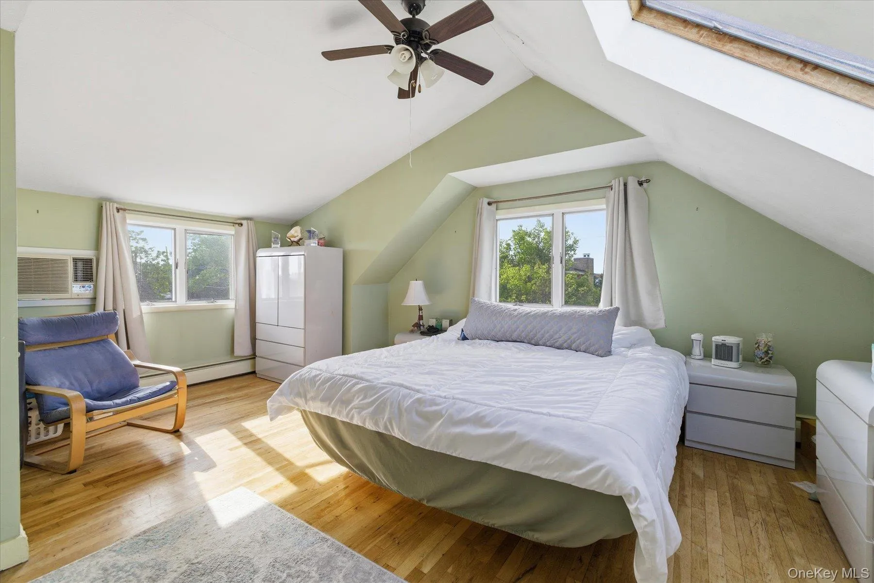34 Seabreeze Road, Oyster Bay, NY, 4 Bedrooms Bedrooms, 8 Rooms Rooms,2 BathroomsBathrooms,Residential,For Rent,Seabreeze,0,989679 34 Seabreeze Road, Oyster Bay, NY, 4 Bedrooms Bedrooms, 8 Rooms Rooms,2 BathroomsBathrooms,Residential,For Rent,Seabreeze,0,989679