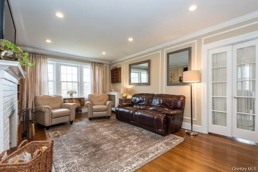87 Broadway, White Plains, NY, 2 Bedrooms Bedrooms, 5 Rooms Rooms,1 BathroomBathrooms,Residential Lease,For Rent,Broadway,0,989685 87 Broadway, White Plains, NY, 2 Bedrooms Bedrooms, 5 Rooms Rooms,1 BathroomBathrooms,Residential Lease,For Rent,Broadway,0,989685