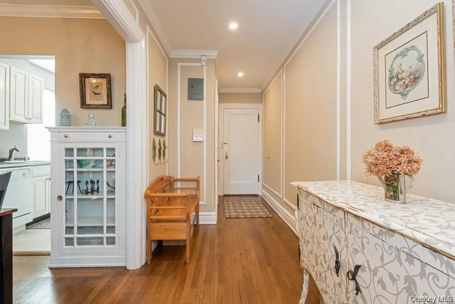 87 Broadway, White Plains, NY, 2 Bedrooms Bedrooms, 5 Rooms Rooms,1 BathroomBathrooms,Residential Lease,For Rent,Broadway,0,989685 87 Broadway, White Plains, NY, 2 Bedrooms Bedrooms, 5 Rooms Rooms,1 BathroomBathrooms,Residential Lease,For Rent,Broadway,0,989685