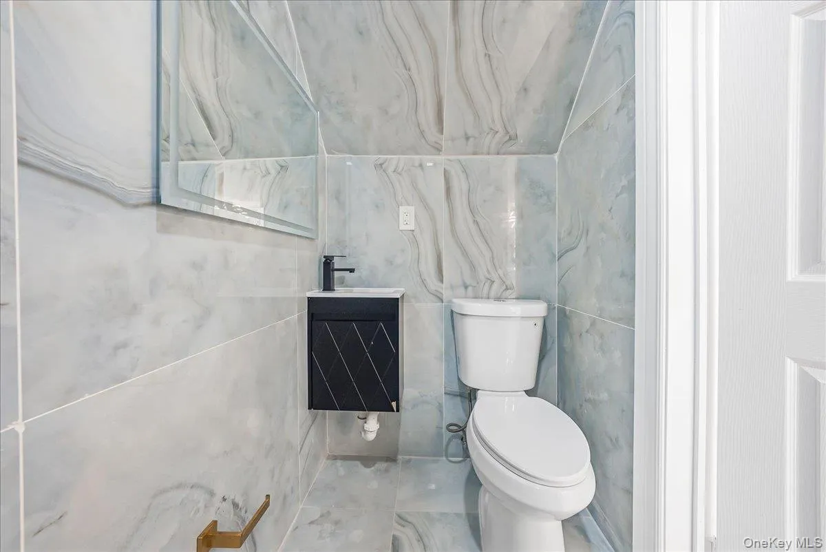 109-45 173rd Street, New York, NY, 4 Bedrooms Bedrooms, 10 Rooms Rooms,2 BathroomsBathrooms,Residential,For Rent,173rd,0,989700 109-45 173rd Street, New York, NY, 4 Bedrooms Bedrooms, 10 Rooms Rooms,2 BathroomsBathrooms,Residential,For Rent,173rd,0,989700