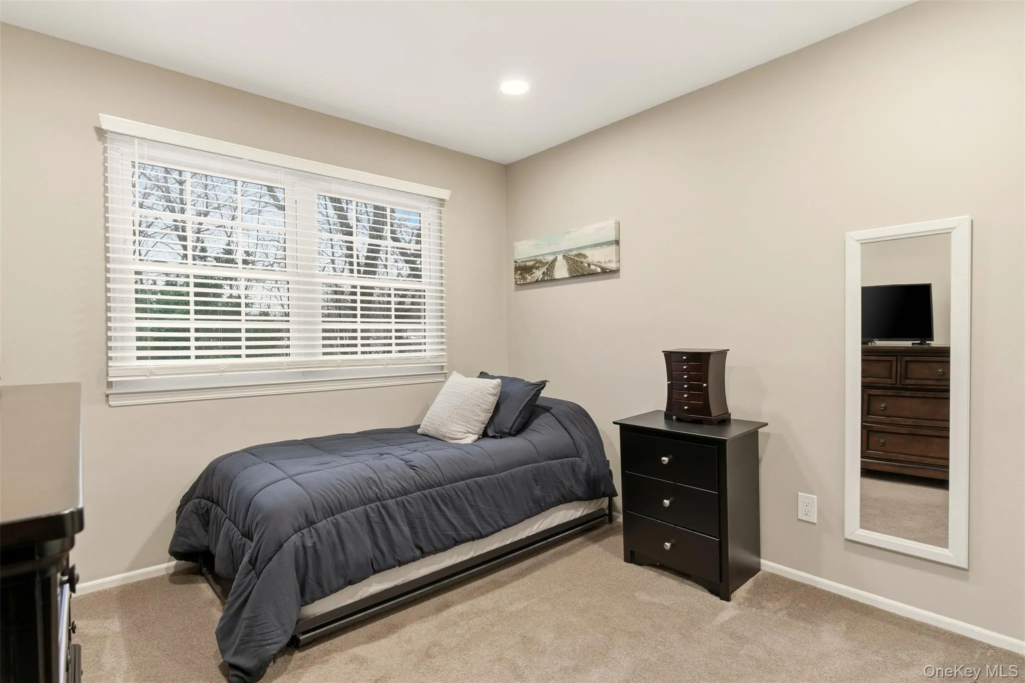 11 Indian Trace, Smithtown, NY, 3 Bedrooms Bedrooms, 6 Rooms Rooms,2 BathroomsBathrooms,Residential Lease,For Rent,Indian,0,989705 11 Indian Trace, Smithtown, NY, 3 Bedrooms Bedrooms, 6 Rooms Rooms,2 BathroomsBathrooms,Residential Lease,For Rent,Indian,0,989705
