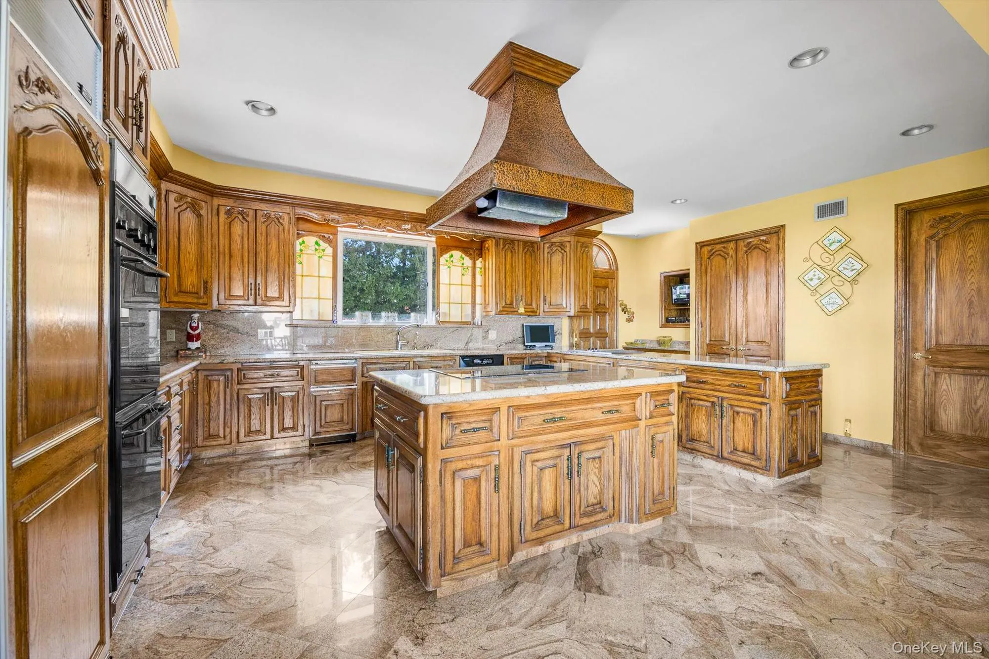 118 Malba Drive, New York, NY, 6 Bedrooms Bedrooms, 15 Rooms Rooms,7 BathroomsBathrooms,Residential,For Rent,Malba,0,989708 118 Malba Drive, New York, NY, 6 Bedrooms Bedrooms, 15 Rooms Rooms,7 BathroomsBathrooms,Residential,For Rent,Malba,0,989708