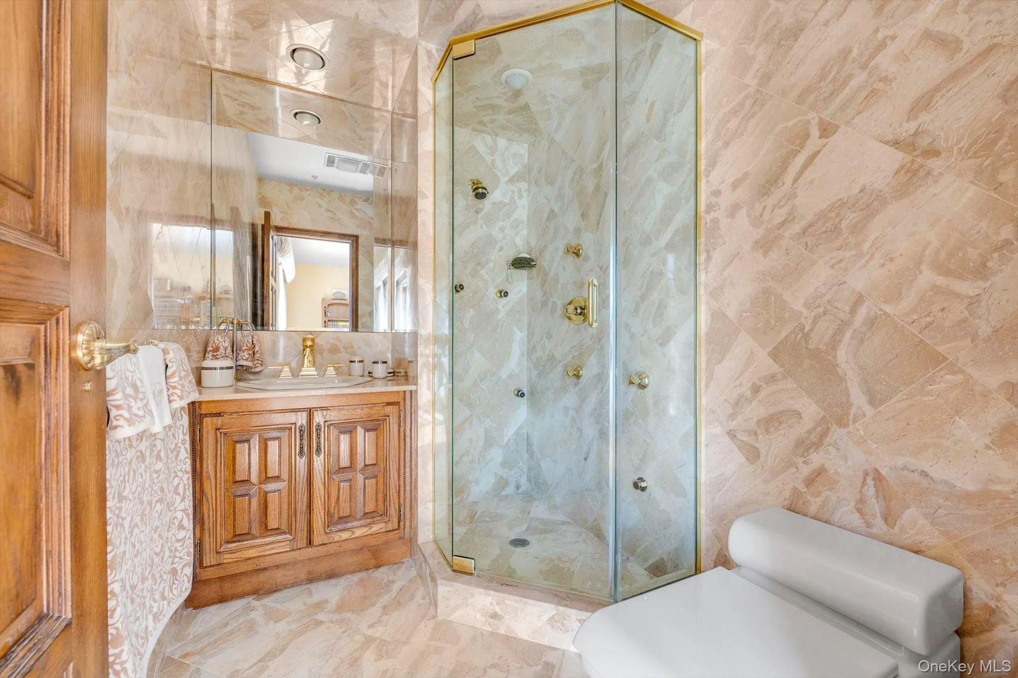 118 Malba Drive, New York, NY, 6 Bedrooms Bedrooms, 15 Rooms Rooms,7 BathroomsBathrooms,Residential,For Rent,Malba,0,989708 118 Malba Drive, New York, NY, 6 Bedrooms Bedrooms, 15 Rooms Rooms,7 BathroomsBathrooms,Residential,For Rent,Malba,0,989708