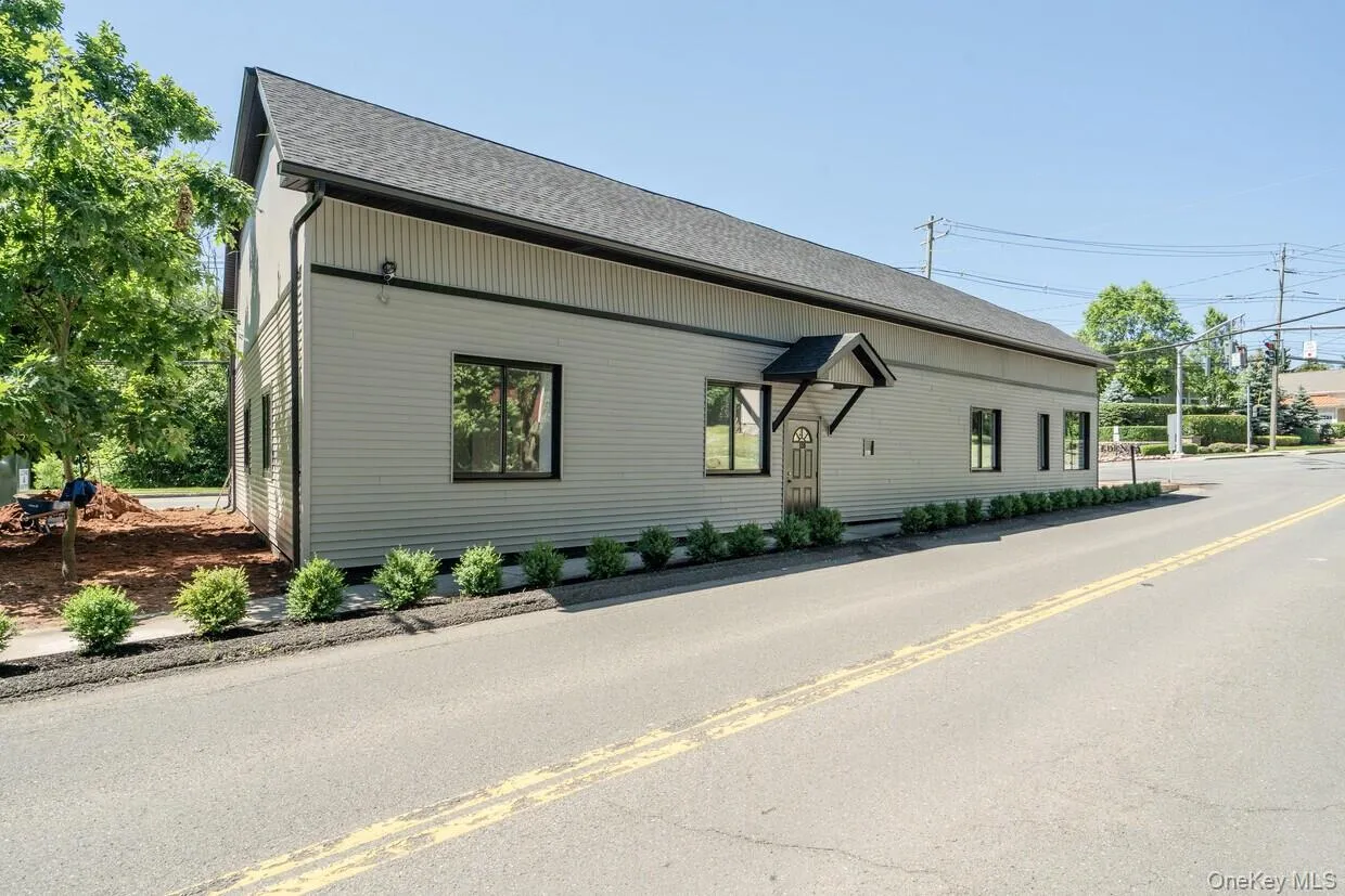 520 West Nyack Road, Clarkstown, NY, ,Commercial Lease,For Rent,West Nyack,0,989709 520 West Nyack Road, Clarkstown, NY, ,Commercial Lease,For Rent,West Nyack,0,989709