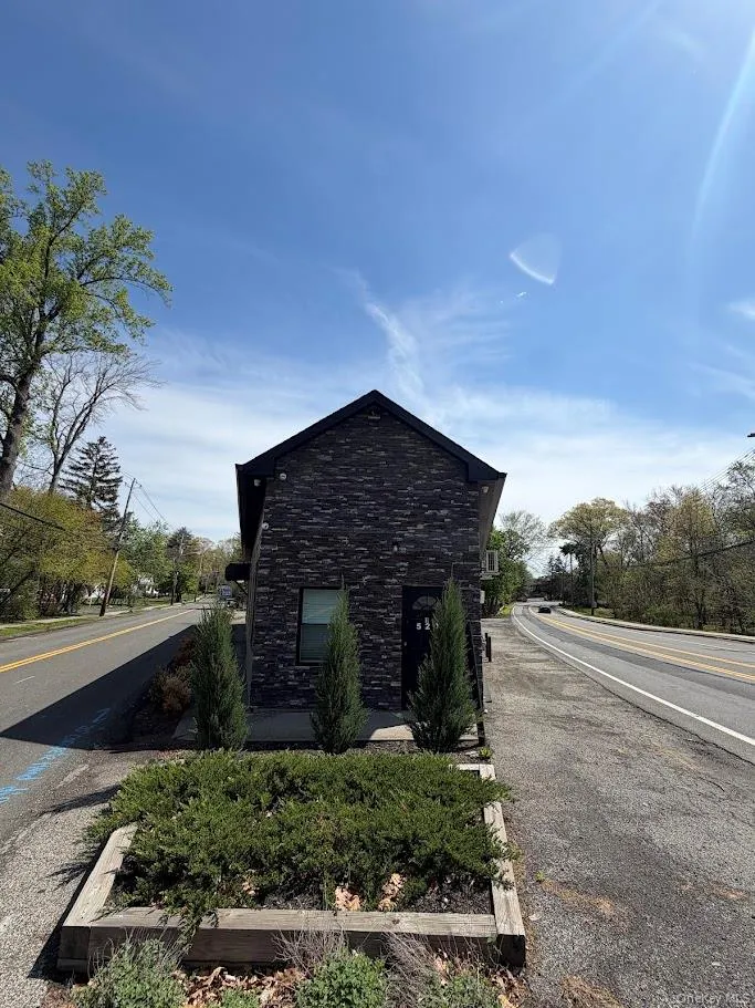 520 West Nyack Road, Clarkstown, NY, ,Commercial Lease,For Rent,West Nyack,0,989709 520 West Nyack Road, Clarkstown, NY, ,Commercial Lease,For Rent,West Nyack,0,989709