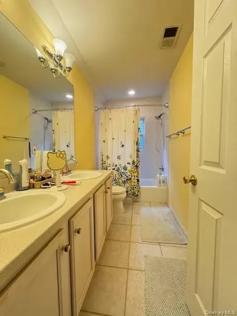 103 Sunflower Ridge Road, Brookhaven, NY, 3 Bedrooms Bedrooms, 10 Rooms Rooms,4 BathroomsBathrooms,Residential Lease,For Rent,Sunflower Ridge,0,989710 103 Sunflower Ridge Road, Brookhaven, NY, 3 Bedrooms Bedrooms, 10 Rooms Rooms,4 BathroomsBathrooms,Residential Lease,For Rent,Sunflower Ridge,0,989710