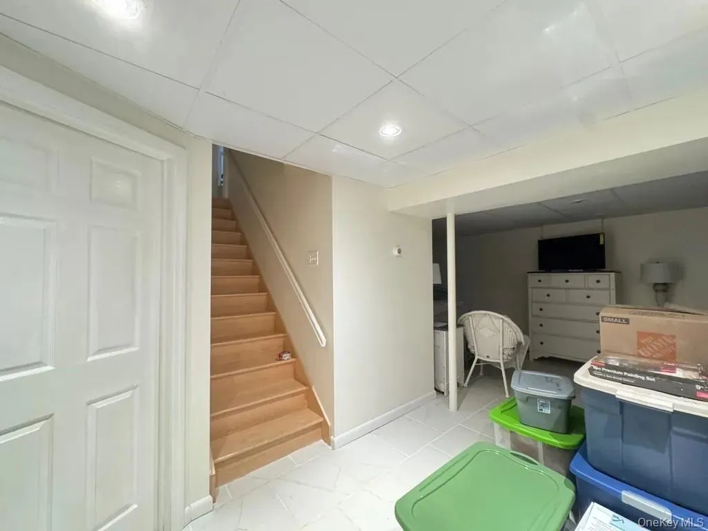 103 Sunflower Ridge Road, Brookhaven, NY, 3 Bedrooms Bedrooms, 10 Rooms Rooms,4 BathroomsBathrooms,Residential Lease,For Rent,Sunflower Ridge,0,989710 103 Sunflower Ridge Road, Brookhaven, NY, 3 Bedrooms Bedrooms, 10 Rooms Rooms,4 BathroomsBathrooms,Residential Lease,For Rent,Sunflower Ridge,0,989710