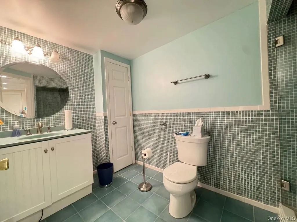 103 Sunflower Ridge Road, Brookhaven, NY, 3 Bedrooms Bedrooms, 10 Rooms Rooms,4 BathroomsBathrooms,Residential Lease,For Rent,Sunflower Ridge,0,989710 103 Sunflower Ridge Road, Brookhaven, NY, 3 Bedrooms Bedrooms, 10 Rooms Rooms,4 BathroomsBathrooms,Residential Lease,For Rent,Sunflower Ridge,0,989710