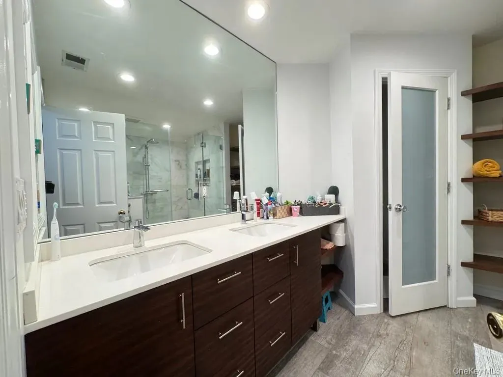 103 Sunflower Ridge Road, Brookhaven, NY, 3 Bedrooms Bedrooms, 10 Rooms Rooms,4 BathroomsBathrooms,Residential Lease,For Rent,Sunflower Ridge,0,989710 103 Sunflower Ridge Road, Brookhaven, NY, 3 Bedrooms Bedrooms, 10 Rooms Rooms,4 BathroomsBathrooms,Residential Lease,For Rent,Sunflower Ridge,0,989710